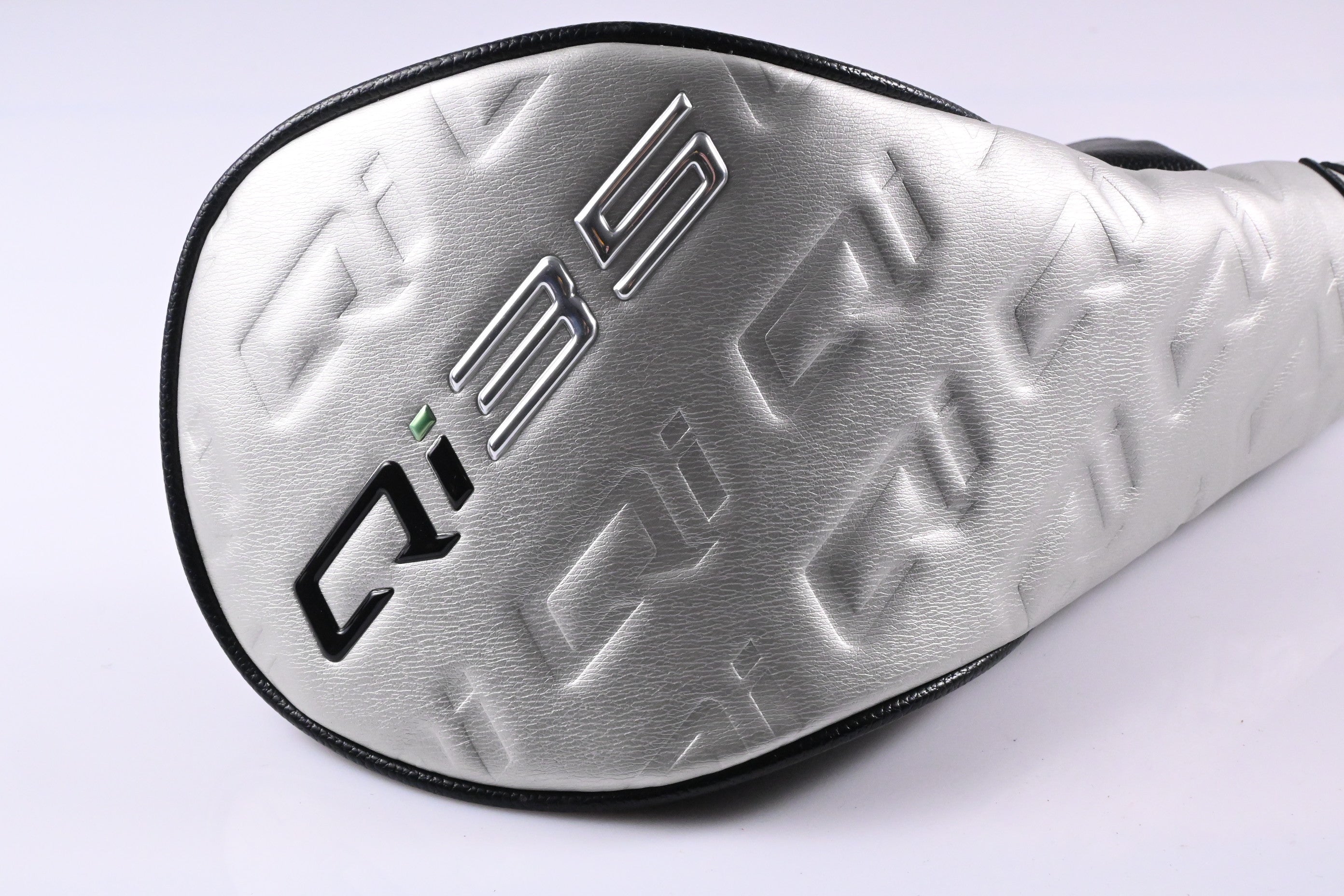 Taylormade Qi35 Driver / 10.5 Degree / Regular Flex Ventus TR Blue 5 Shaft