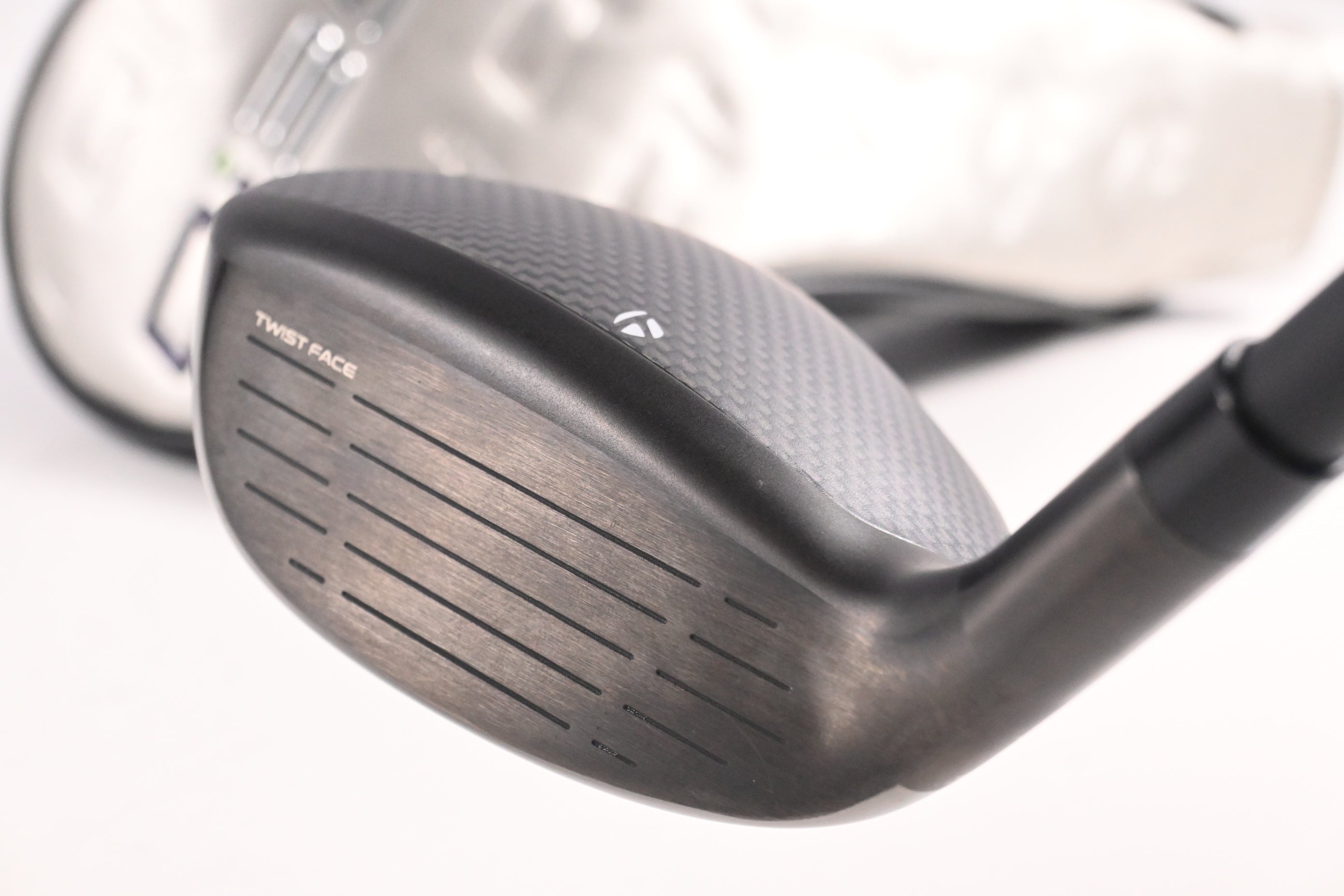 Taylormade Qi35 Max Lite #5 Hybrid / 27 Degree / Senior Flex Vanquish 5 Shaft