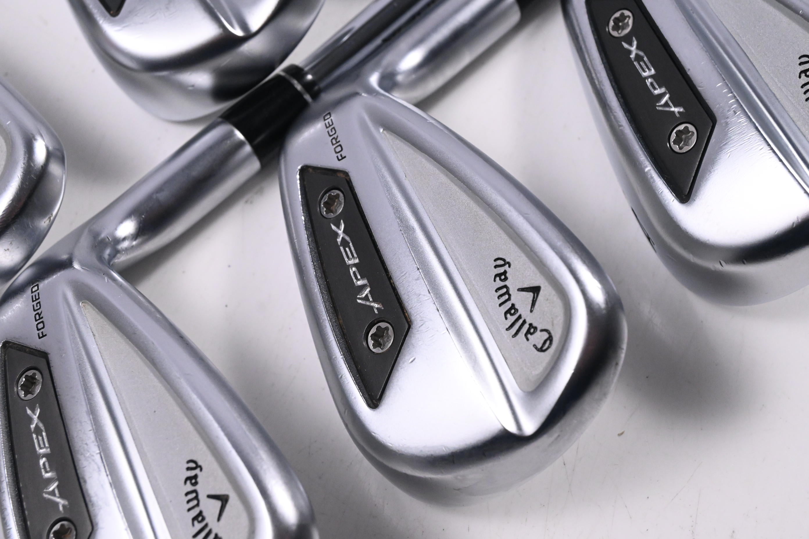 Callaway Apex Ai300 Irons / 6-PW+AW / Stiff Flex Dynamic Gold Mid 90 S300 Shafts