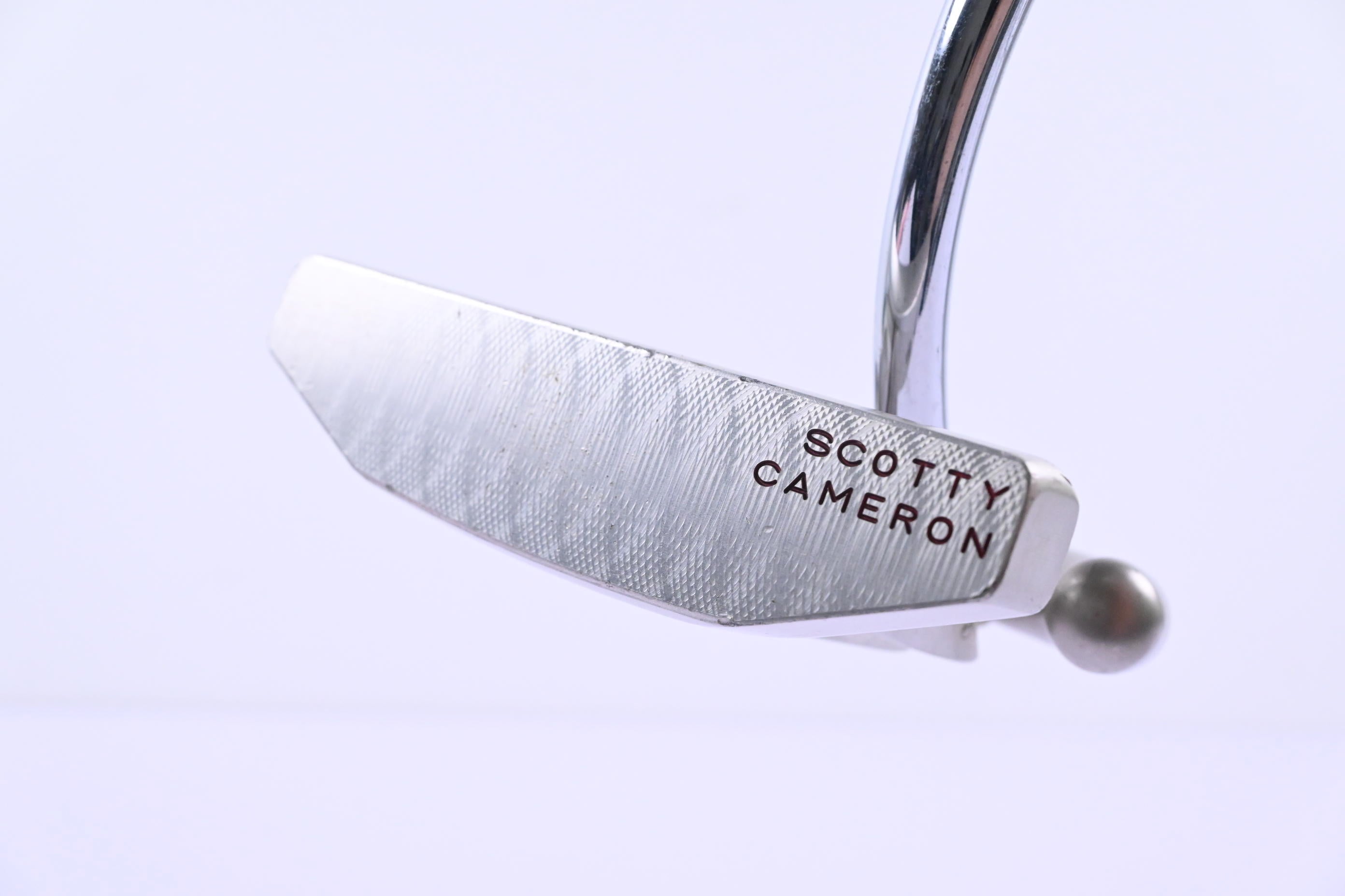 Scotty Cameron Futura Putter / 36 Inch
