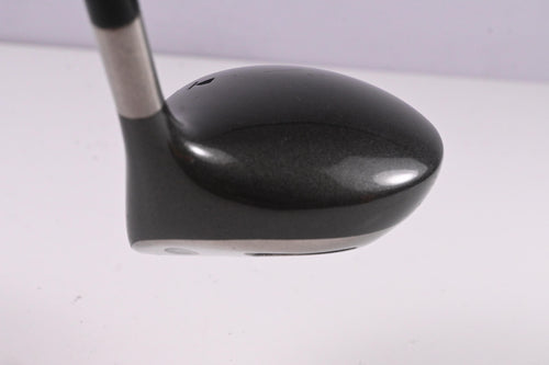 Titleist 975 D Driver / 10.5 Degree / Regular Flex Ultralite 65 Shaft