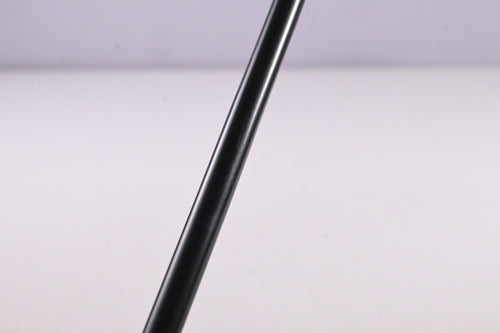Titleist 975 D Driver / 10.5 Degree / Regular Flex Ultralite 65 Shaft
