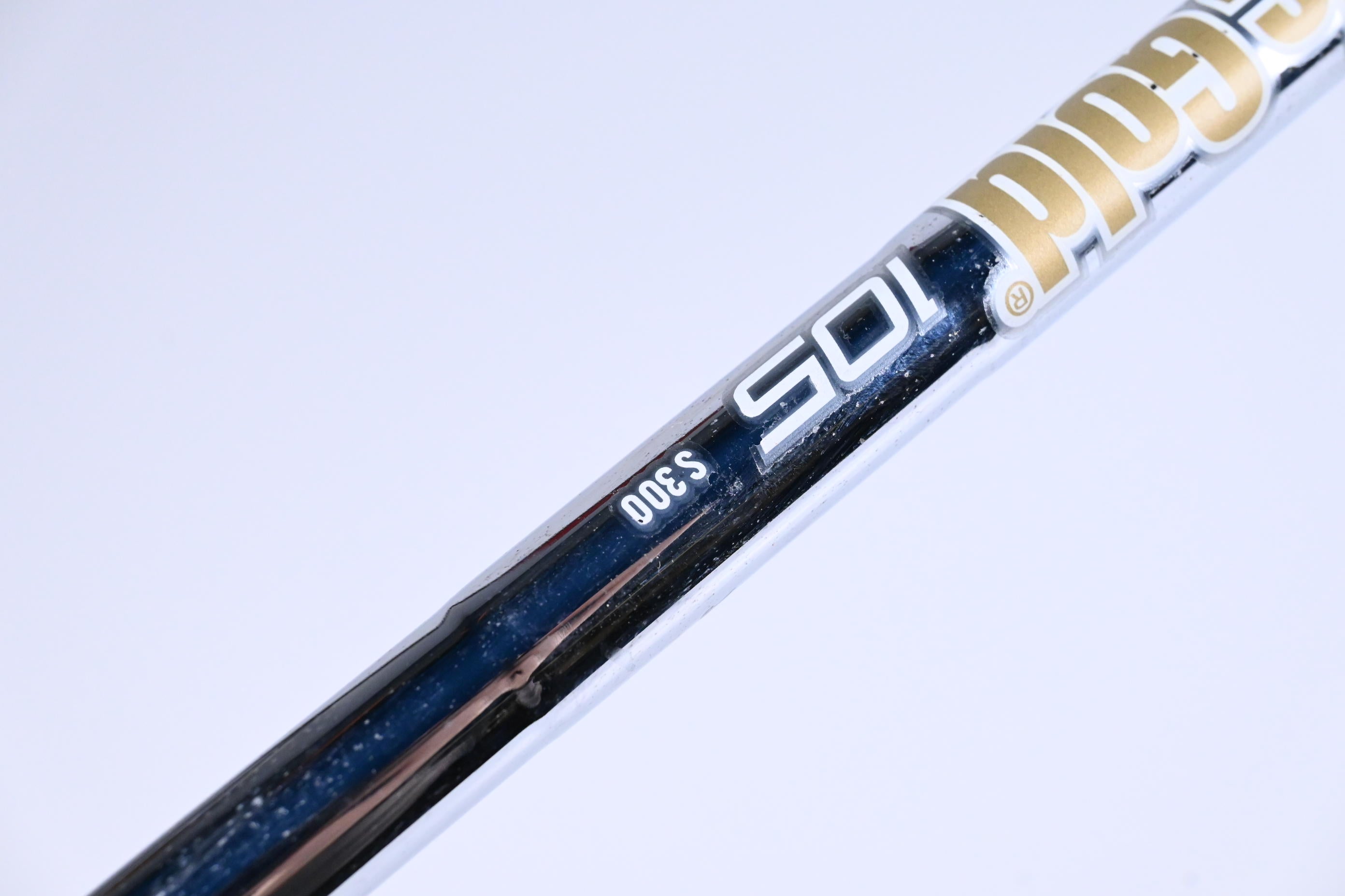 Taylormade Milled Grind 4 Gap Wedge / 52 Degree / Stiff Flex Dynamic Gold S300