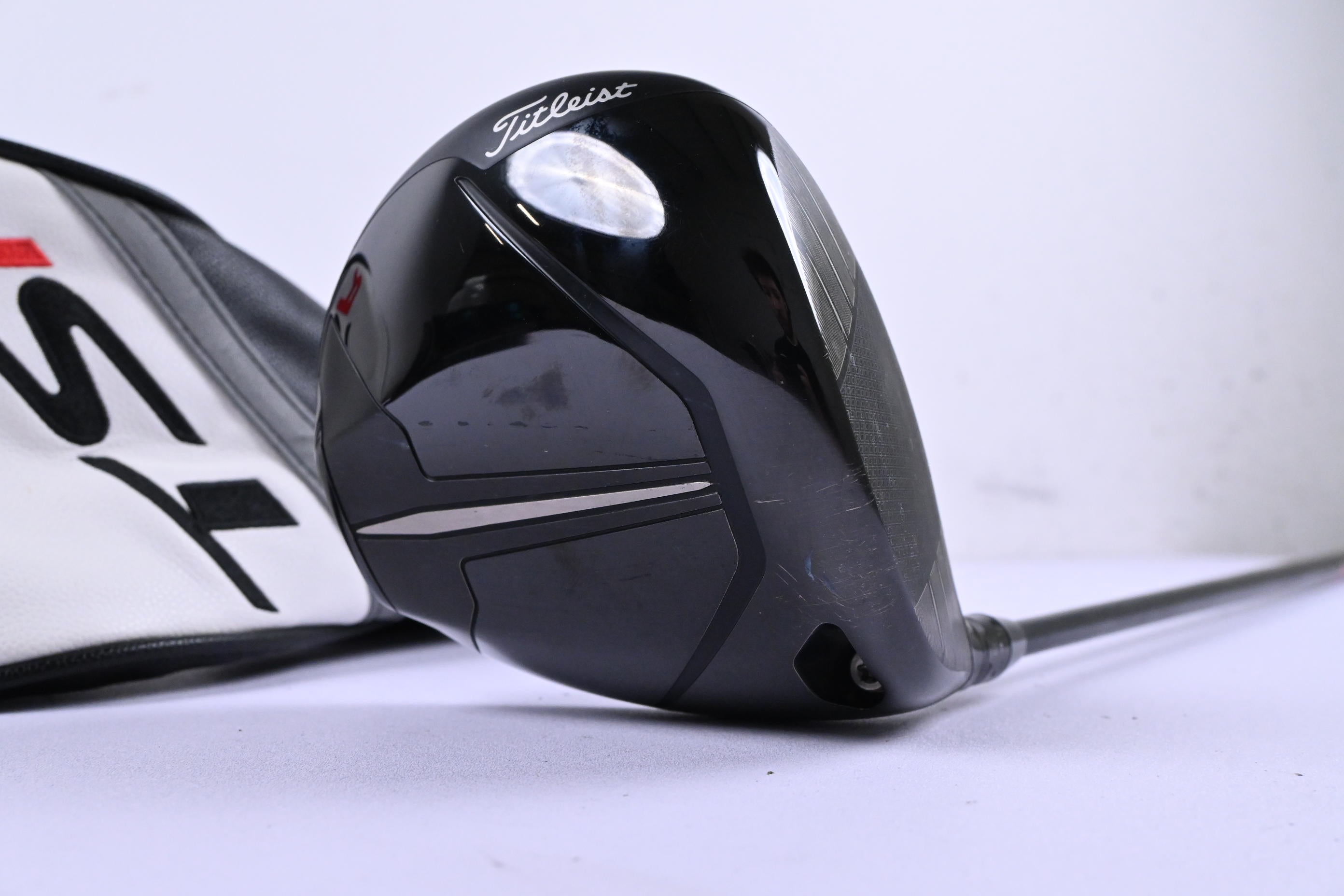 Titleist TSR2 Driver / 10.5 Degree / Senior Flex HZRDUS Gen4 Red CB 50 Shaft