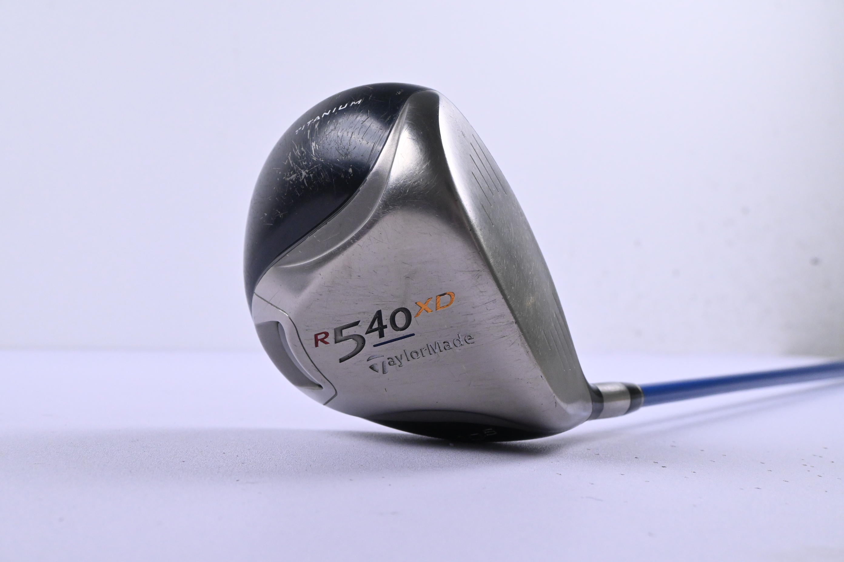 Taylormade R540 XD Driver / 10.5 Degree / Regular Flex Grafalloy Blue Shaft