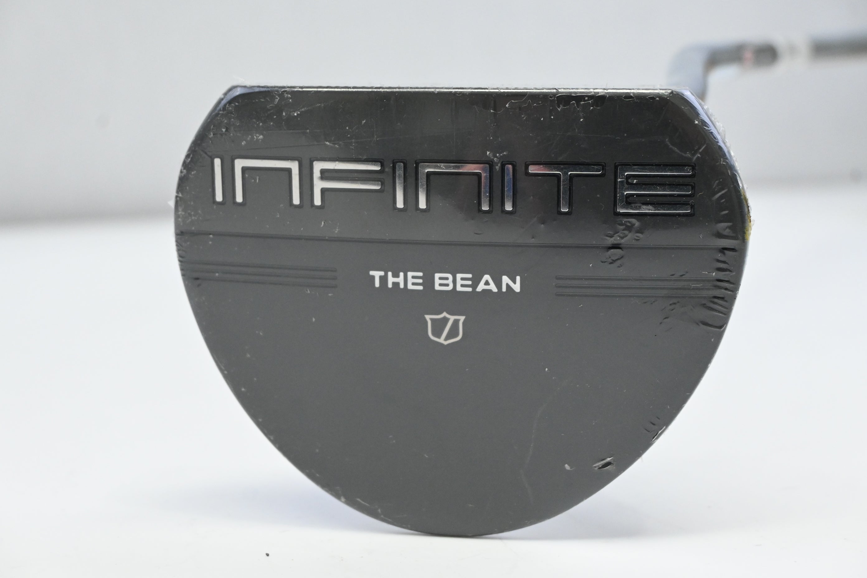 Wilson Infinite 2024 The Bean Putter / 34 Inch