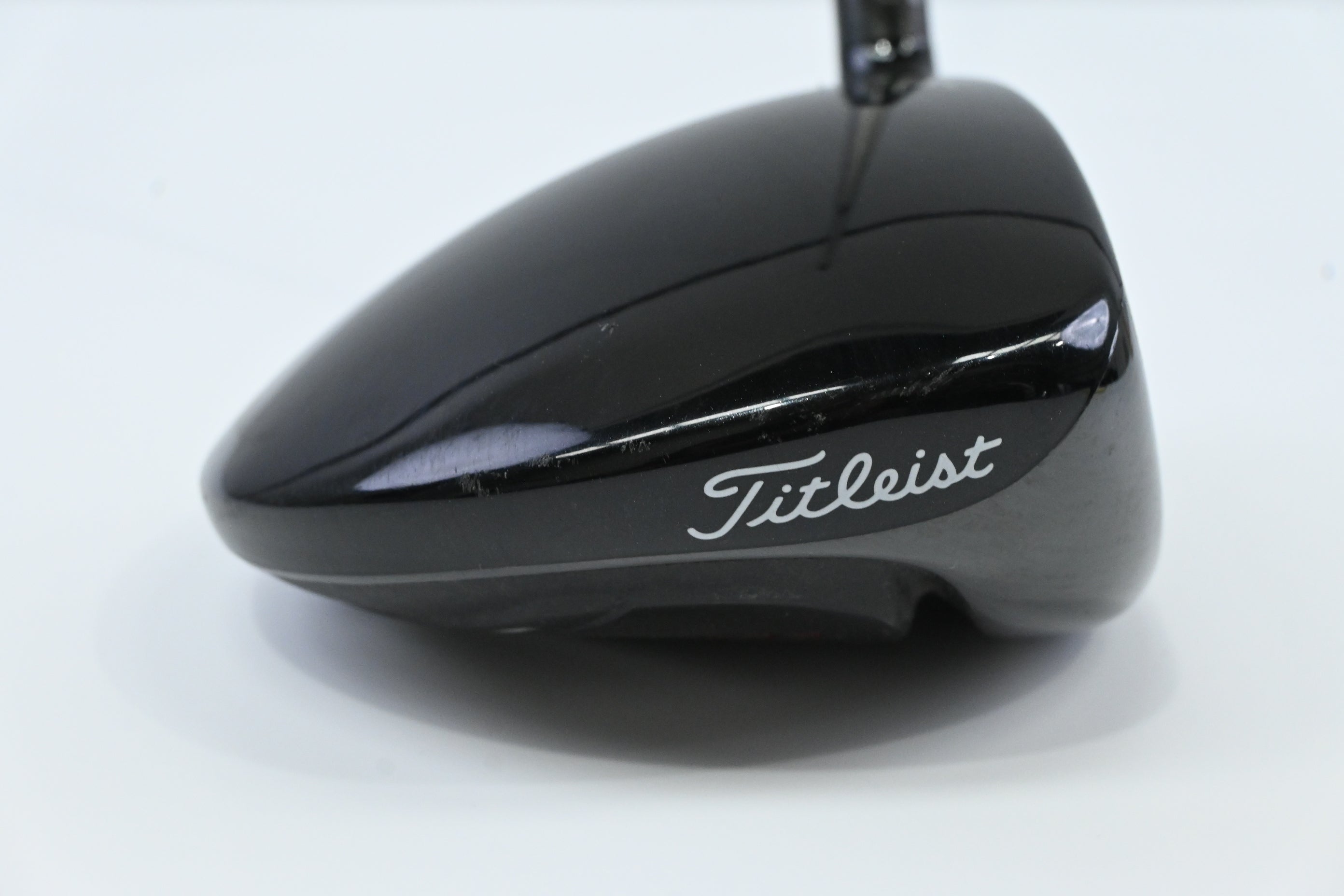 Titleist 915 D3 Driver / 9.5 Degree / Stiff Flex Diamana D+ 70 Shaft
