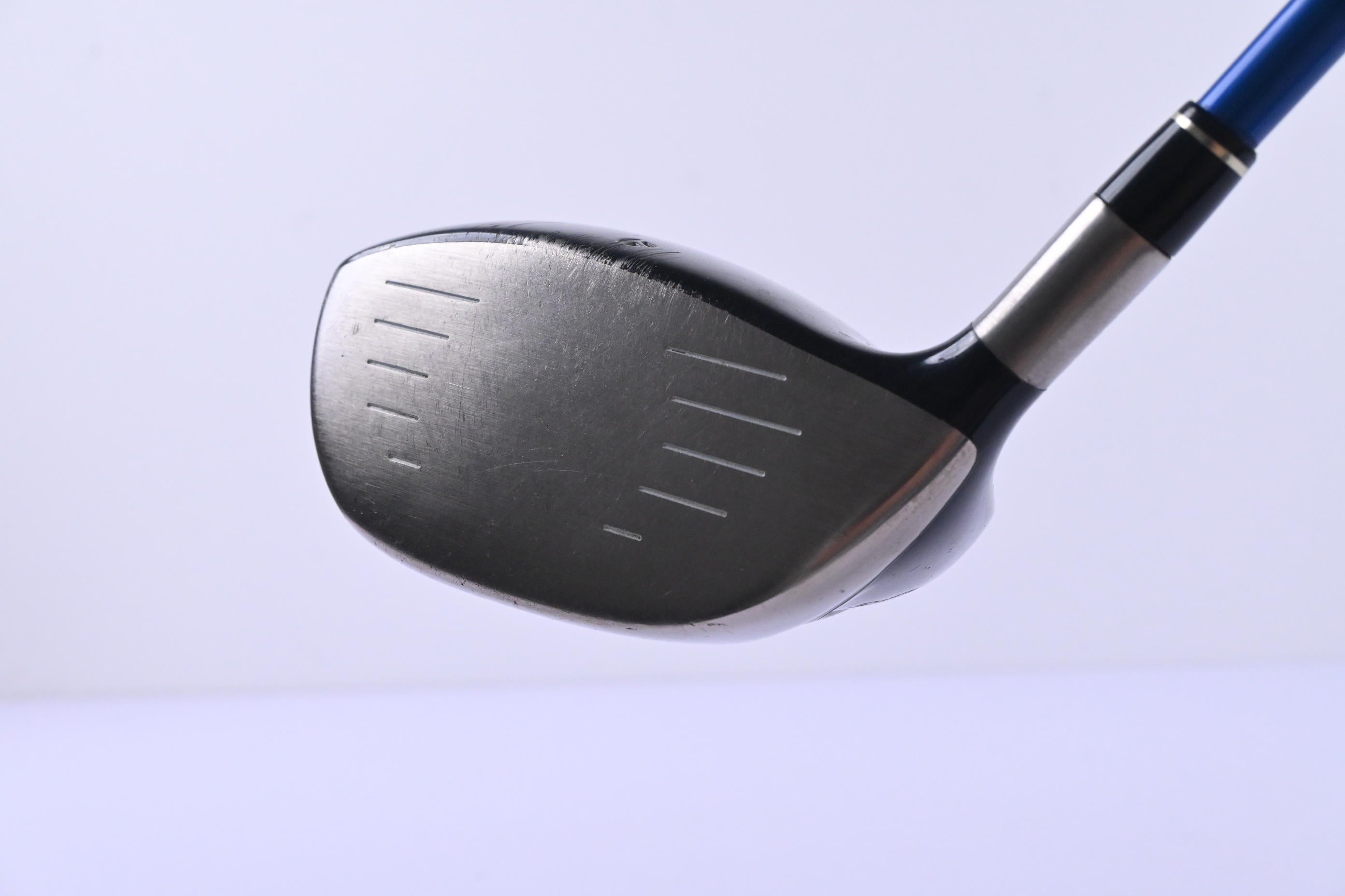 Taylormade R540 XD Driver / 10.5 Degree / Regular Flex Grafalloy Blue Shaft