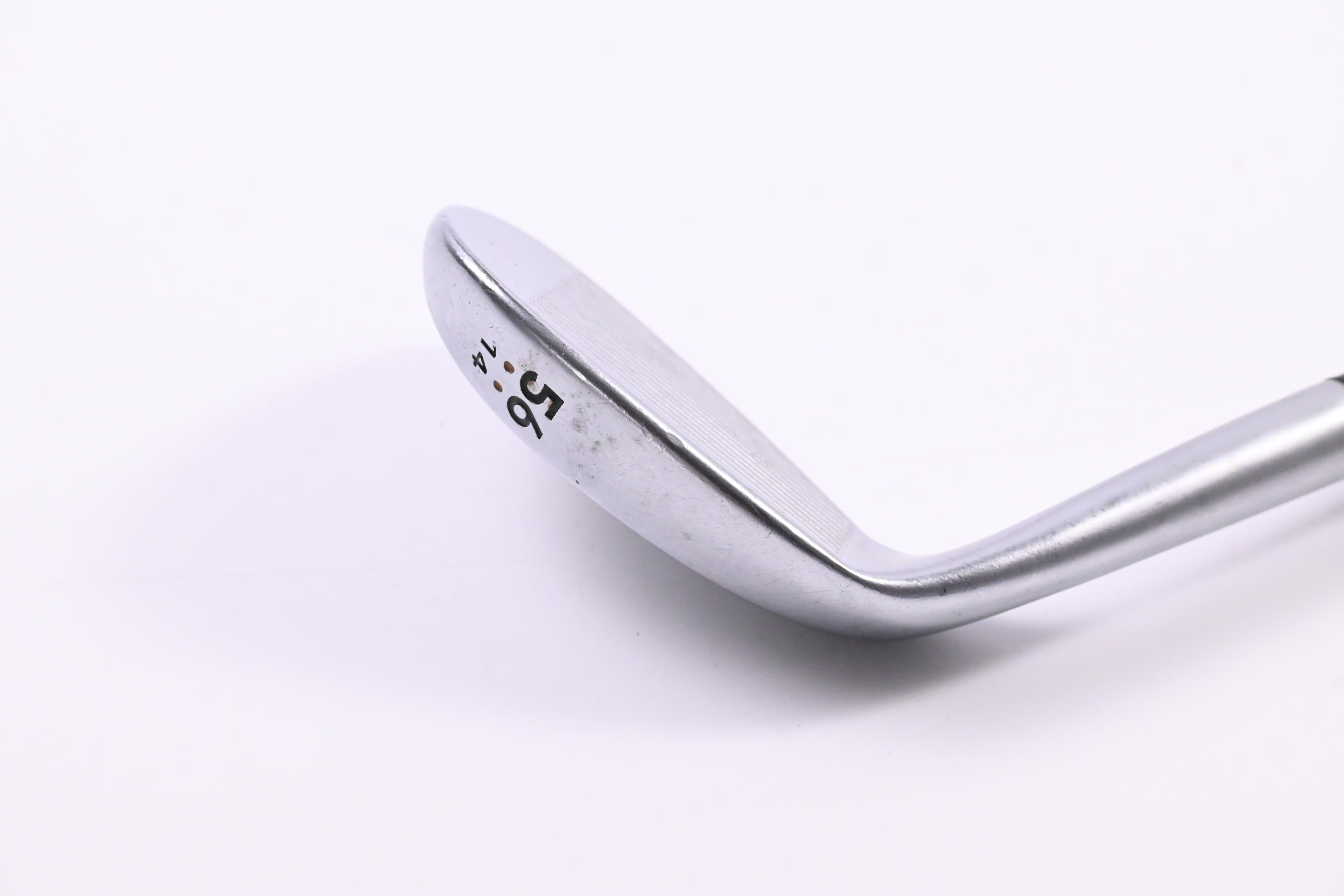 Cleveland 588 RTX Sand Wedge / 56 Degree / Wedge Flex Dynamic Gold Shaft