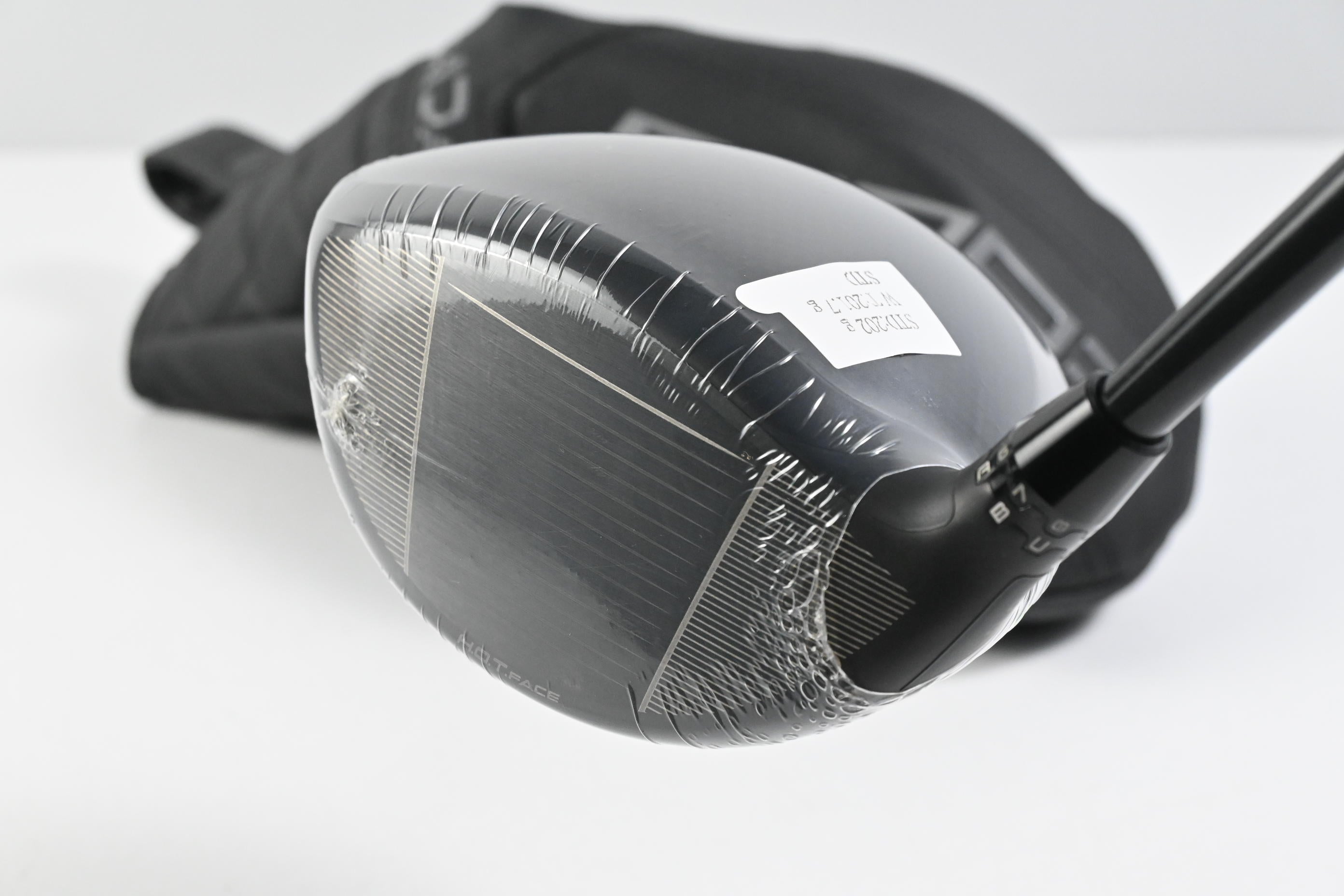 Cobra DS-Adapt LS Driver / 9 Degree / X-Flex Denali Black 60 Shaft