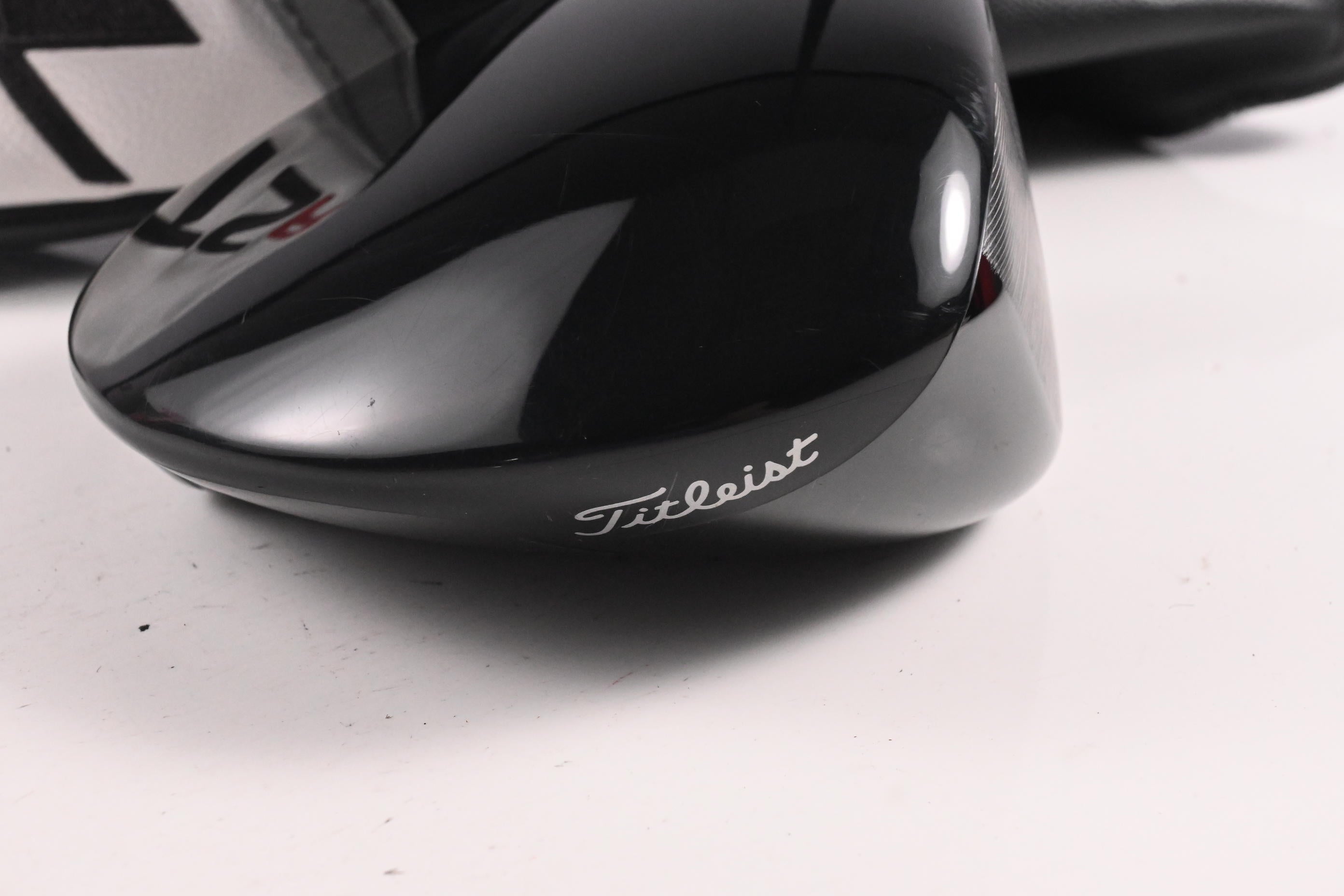 Titleist TSR2 Driver / 10 Degree / Stiff Flex HZRDUS Black 60 Shaft