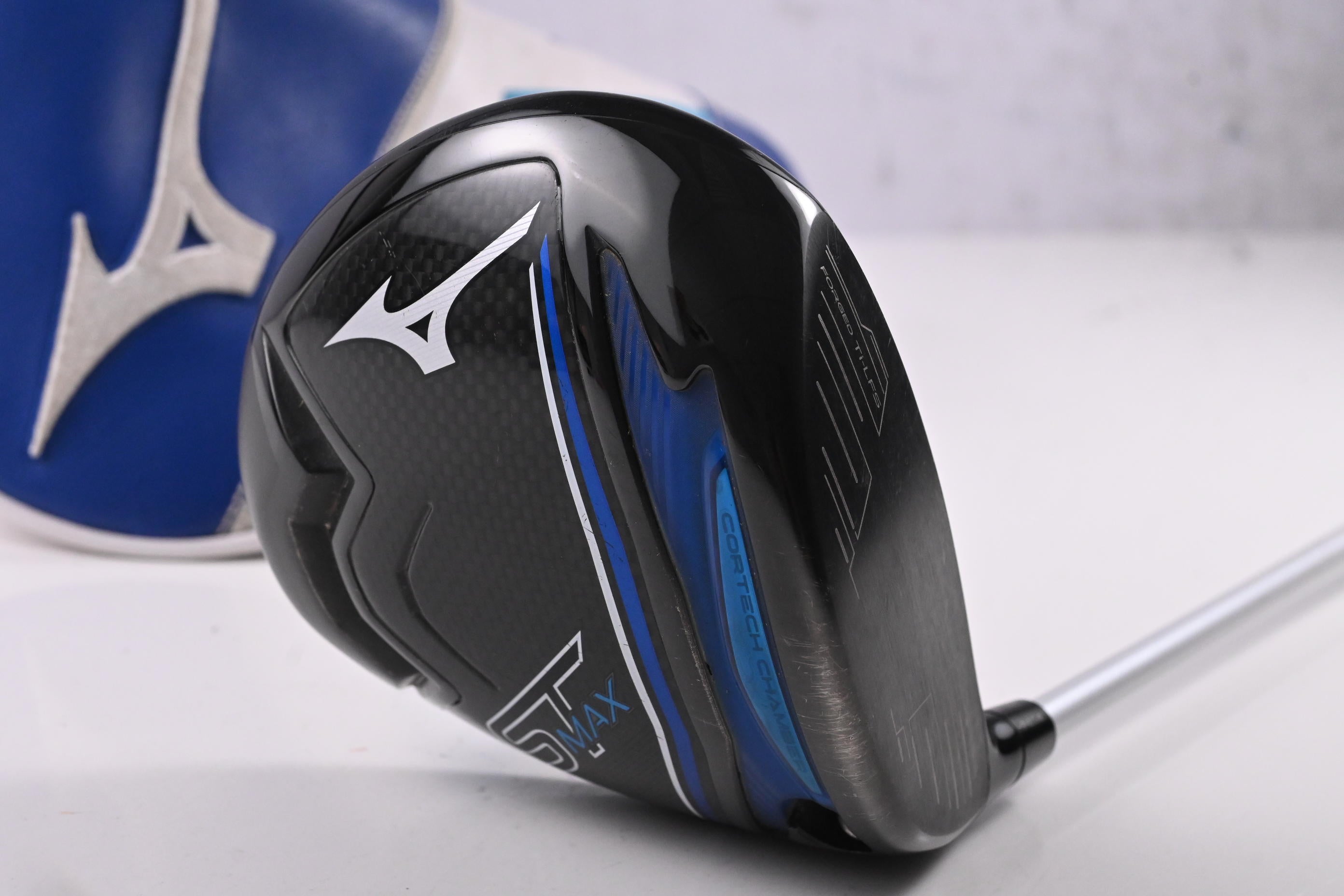 Mizuno ST-Max 230 Driver / 10.5 Degree / Senior Flex Aldila Ascent Ultralite 40