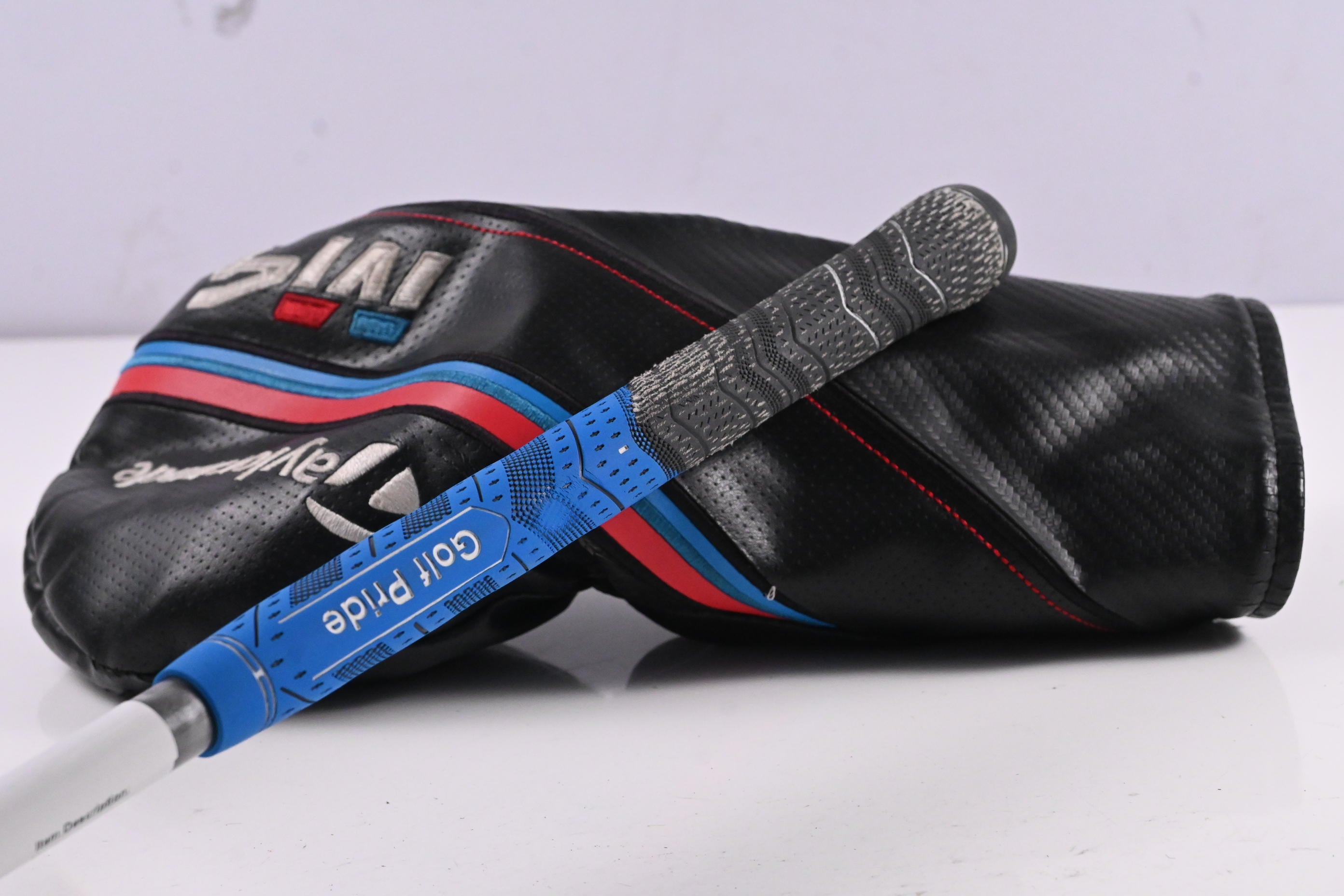 Taylormade M4 Driver / 10.5 Degree / Stiff Flex Aldila Rogue 65 Shaft