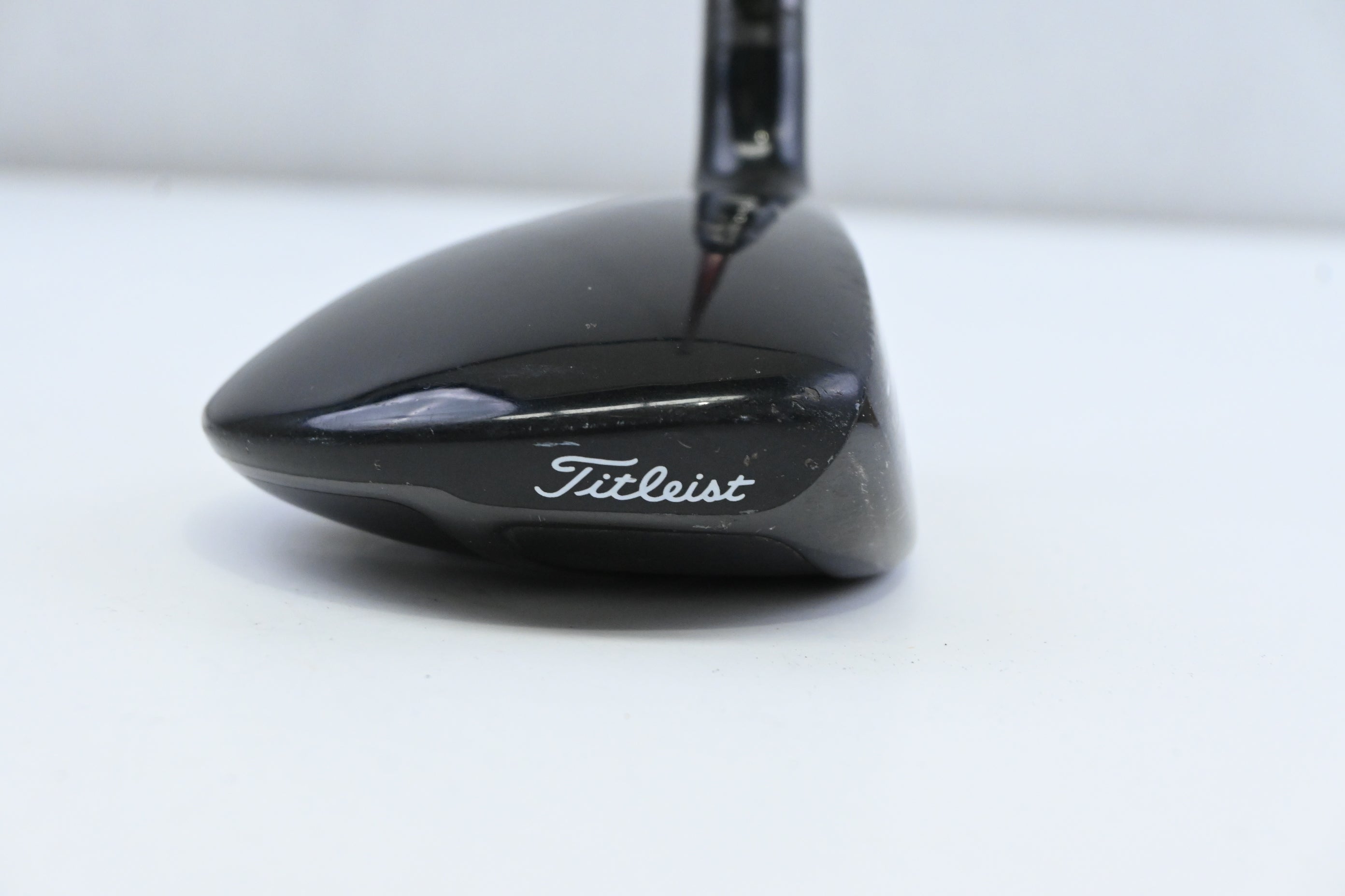 Titleist 910 D2 Driver / 10.5 Degree / Stiff Flex Diamana 'ilima 71 Shaft