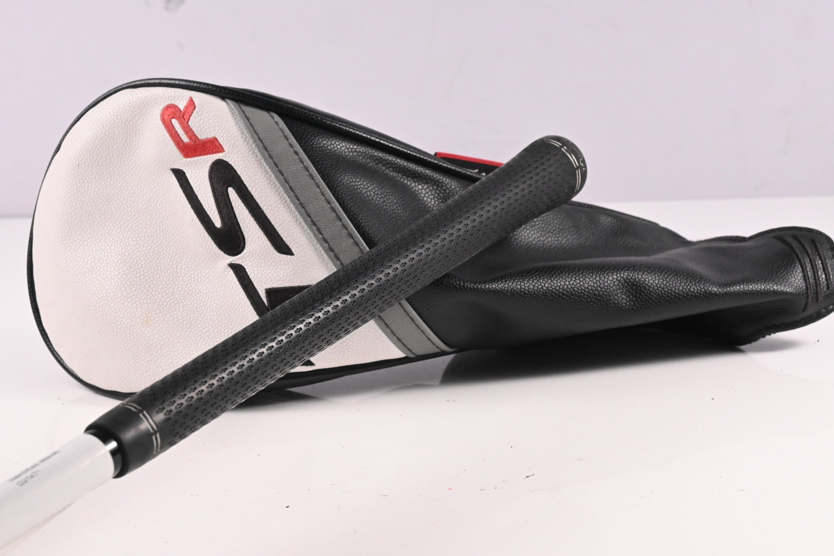 Titleist TSR2 Driver / 10 Degree / Stiff Flex HZRDUS Black 60 Shaft