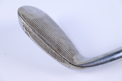 Cleveland 588 RTX 2.0 Wedge / 54 Degree / Wedge Flex Dynamic Gold