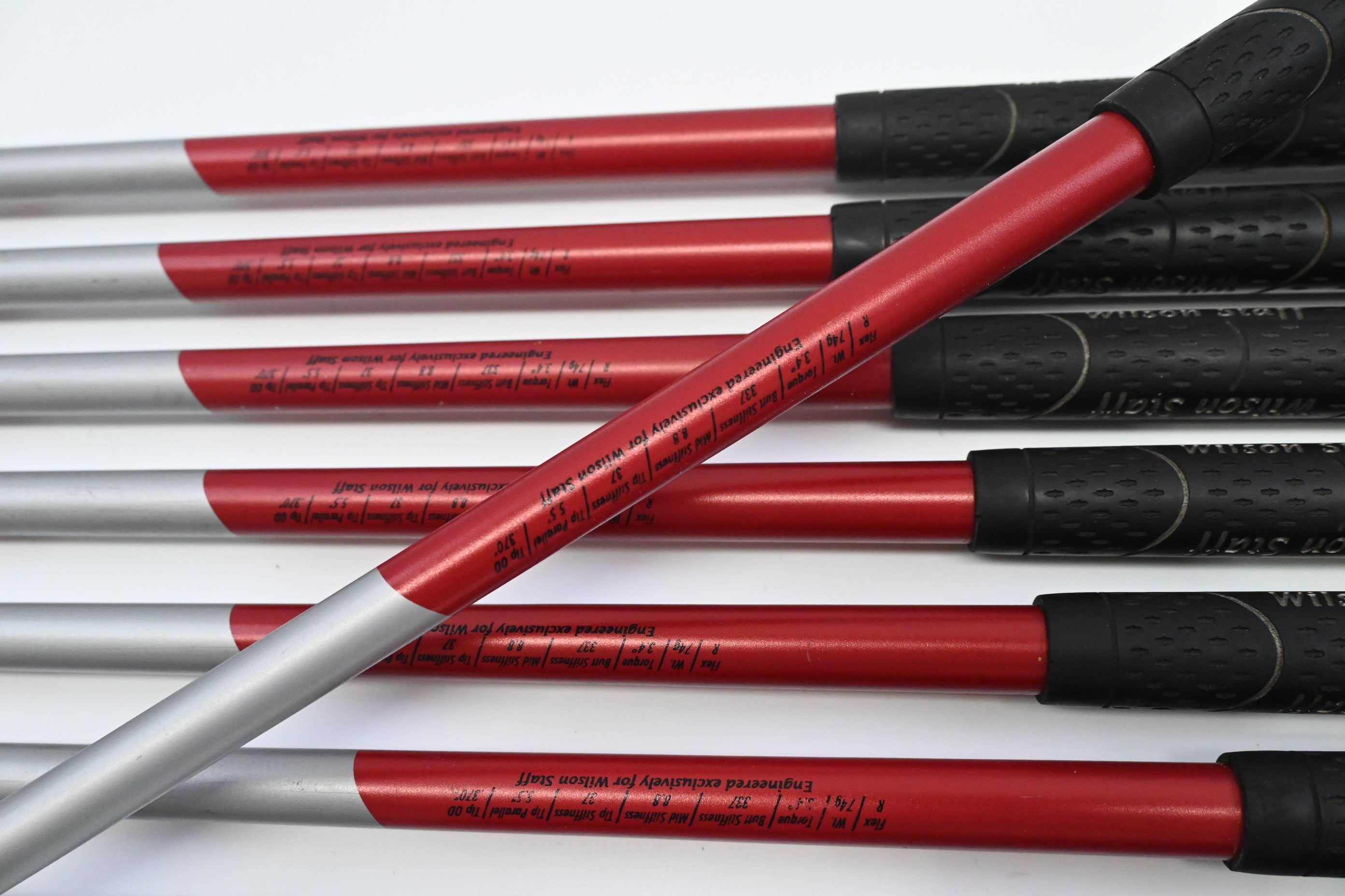 Wilson Di7 Irons / 4-PW+SW / Regular Flex UST ProForce V2 74 Shafts