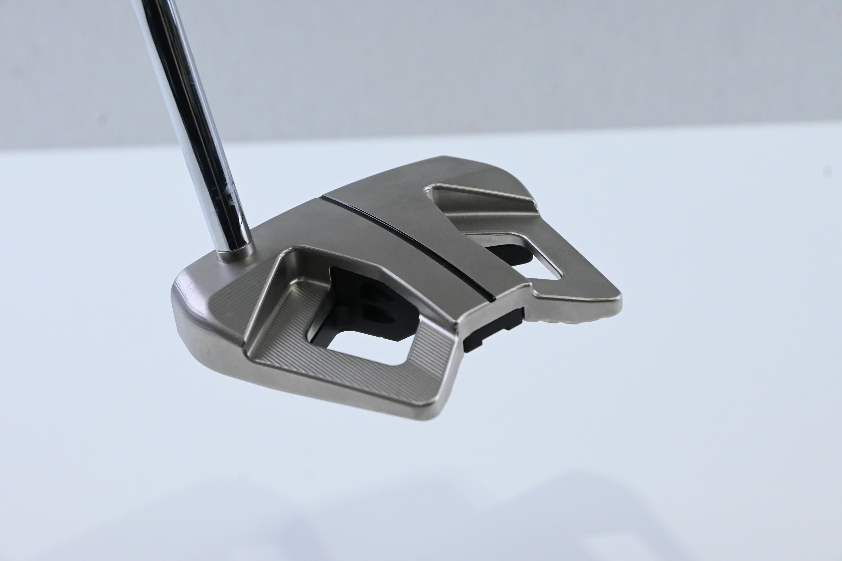 Scotty Cameron 2026 Phantom 9R Putter / 34 Inch