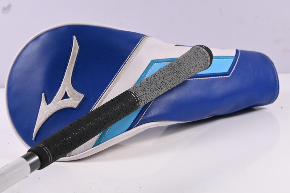 Mizuno ST-Max 230 Driver / 10.5 Degree / Senior Flex Aldila Ascent Ultralite 40