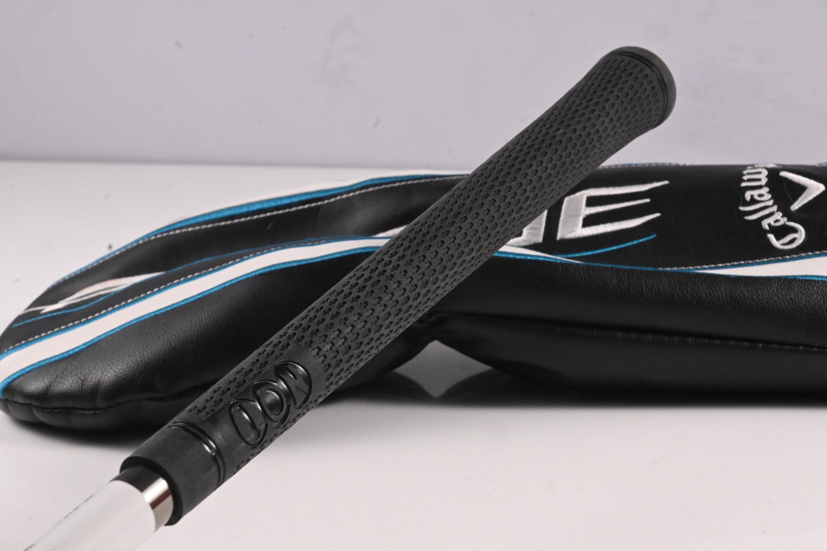 Callaway Rogue Driver / 13.5 Degree / Regular Flex UST Recoil 450 Shaft