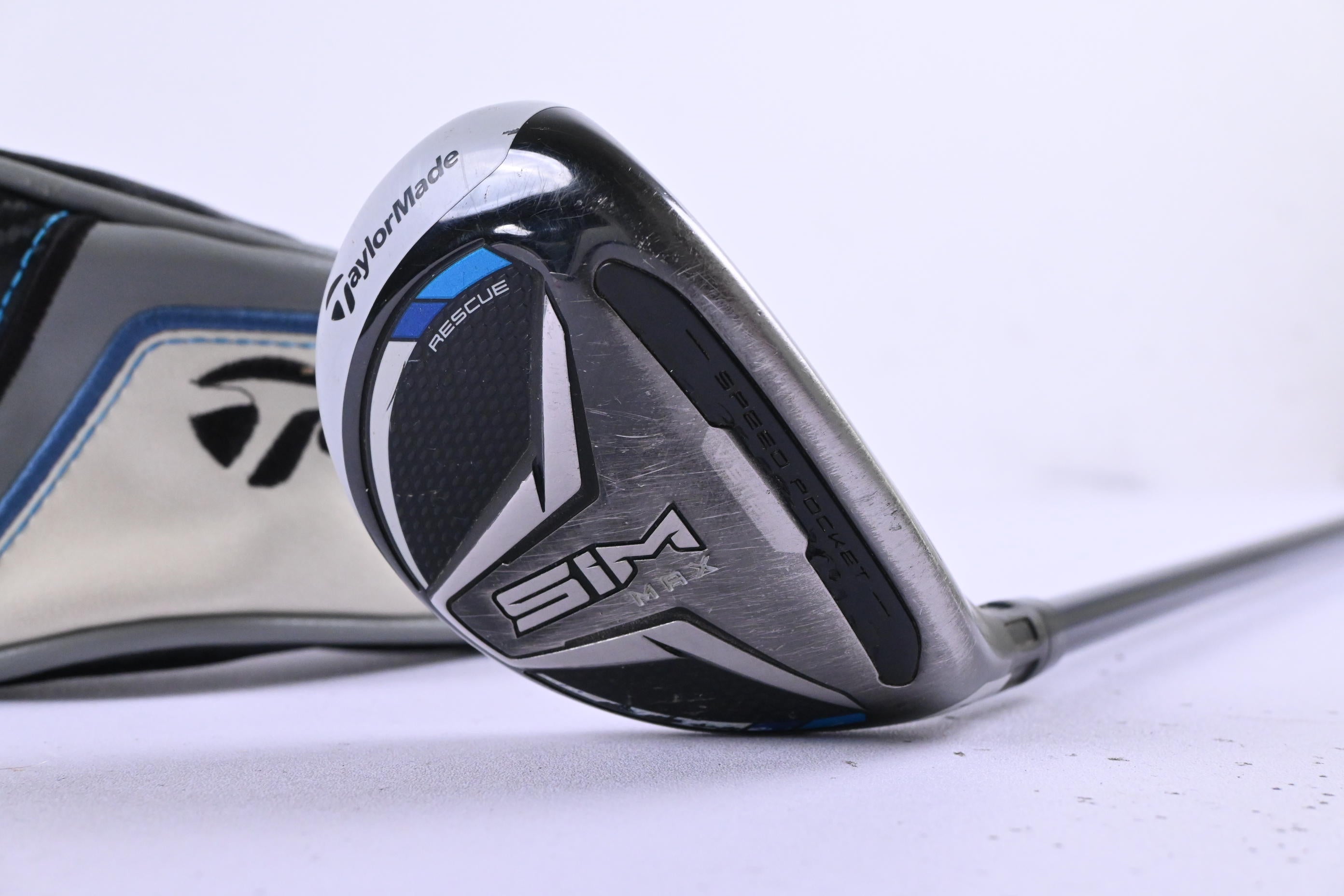 Taylormade SIM Max #4 Hybrid / 22 Degree / Regular Flex Fujikura Ventus Blue 6