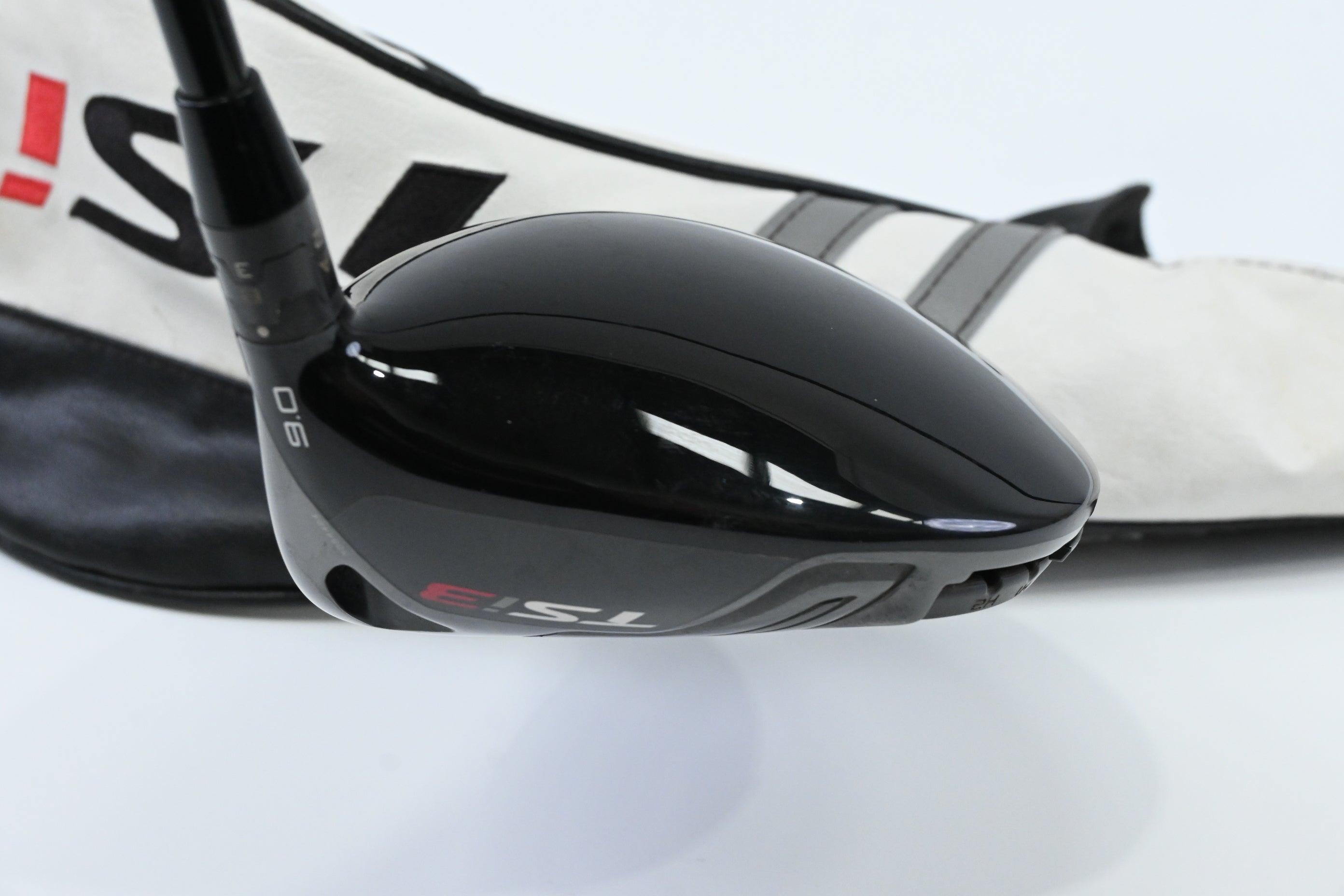 Titleist TSi3 Driver / 9 Degree / Stiff Flex HZRDUS Smoke Black RDX 60 Shaft