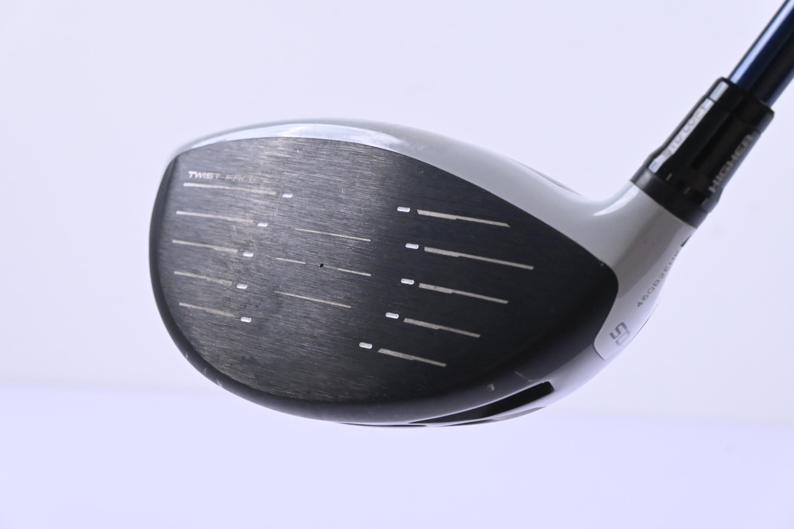 Taylormade SIM2 Driver / 10.5 Degree / Regular Flex Fujikura Ventus Blue 5 Shaft