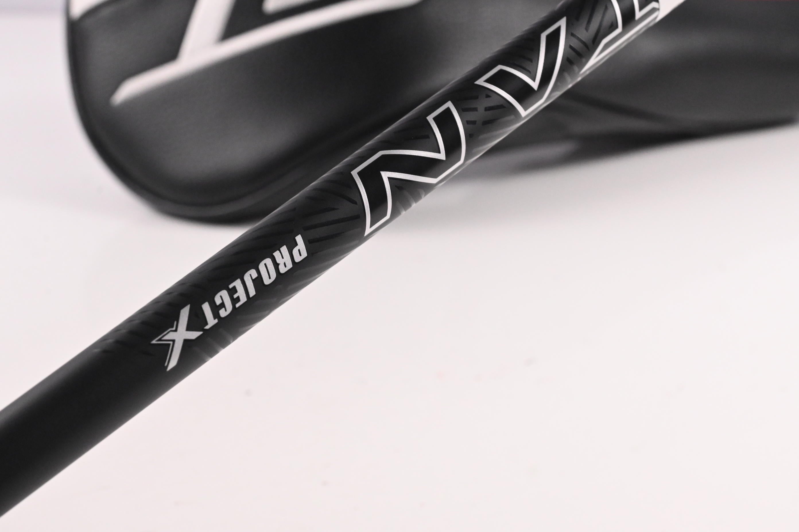 Titleist GT3 Driver / 8 Degree / X-Flex Project X TITAN Black 60 Shaft