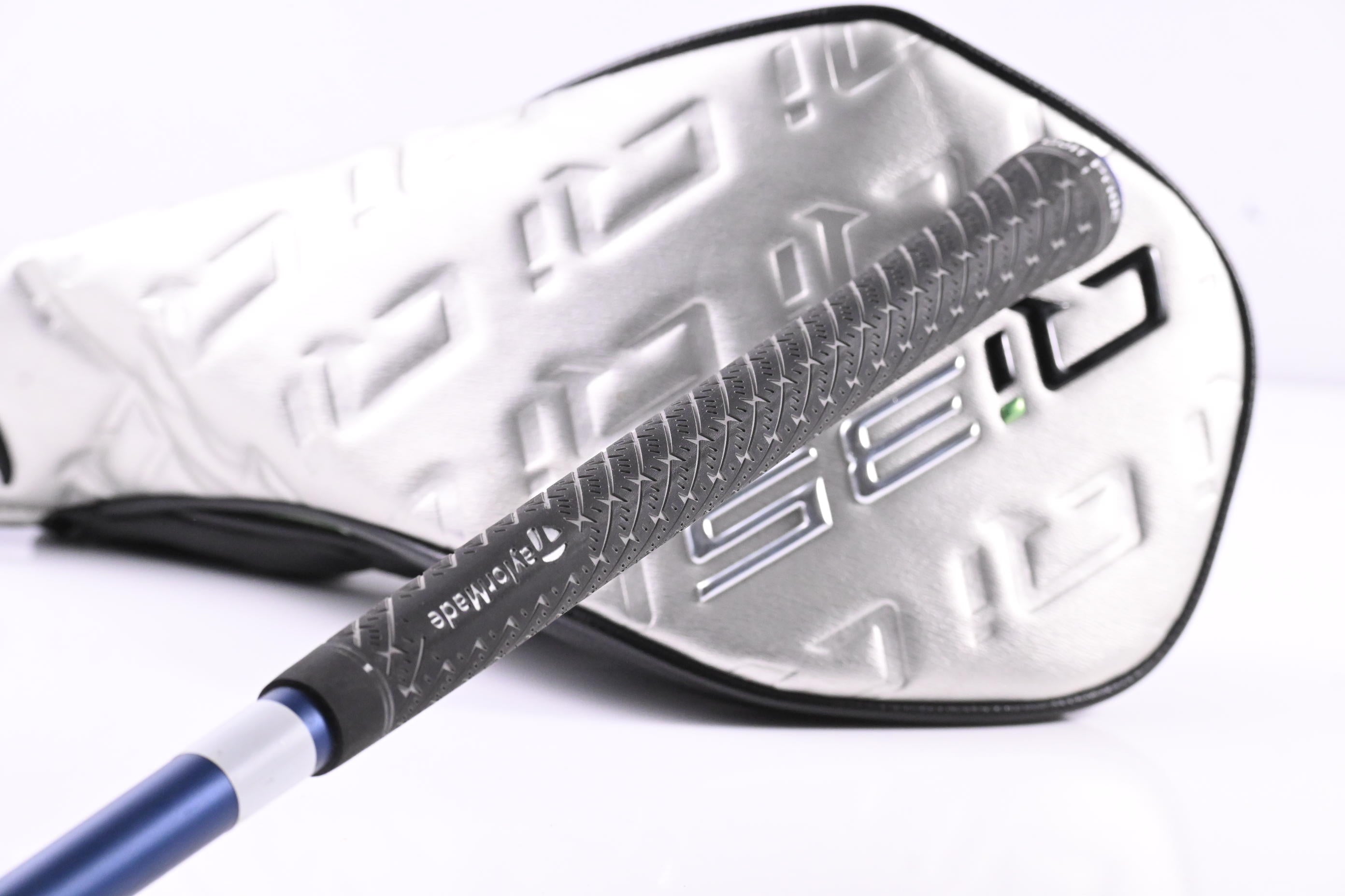 Taylormade Qi35 Driver / 10.5 Degree / Regular Flex Fujikura Ventus Blue 5 Shaft