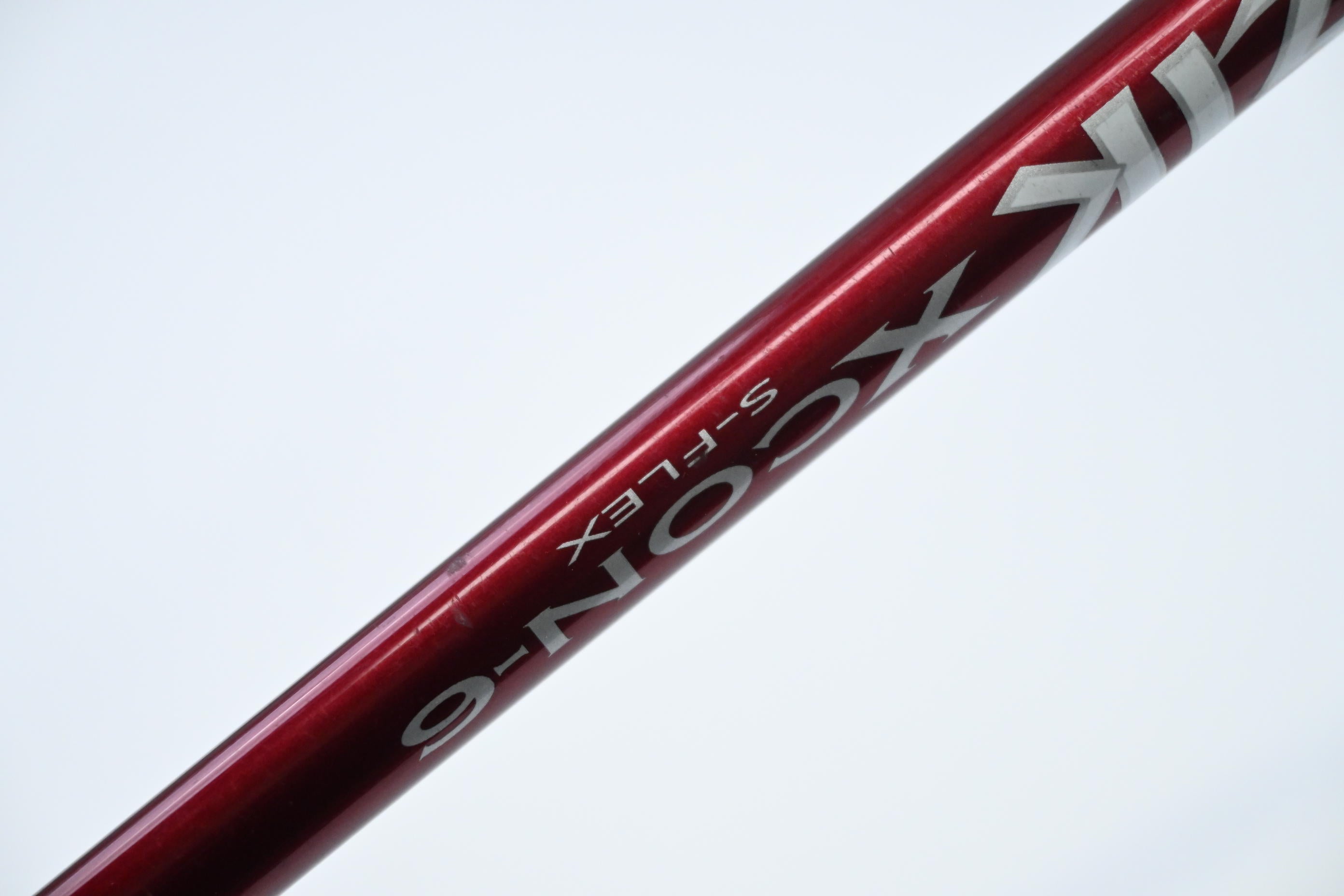 Titleist 909 D Comp Driver / 9.5 Degree / Stiff Flex Matrix Ozik Xcon 6 Shaft
