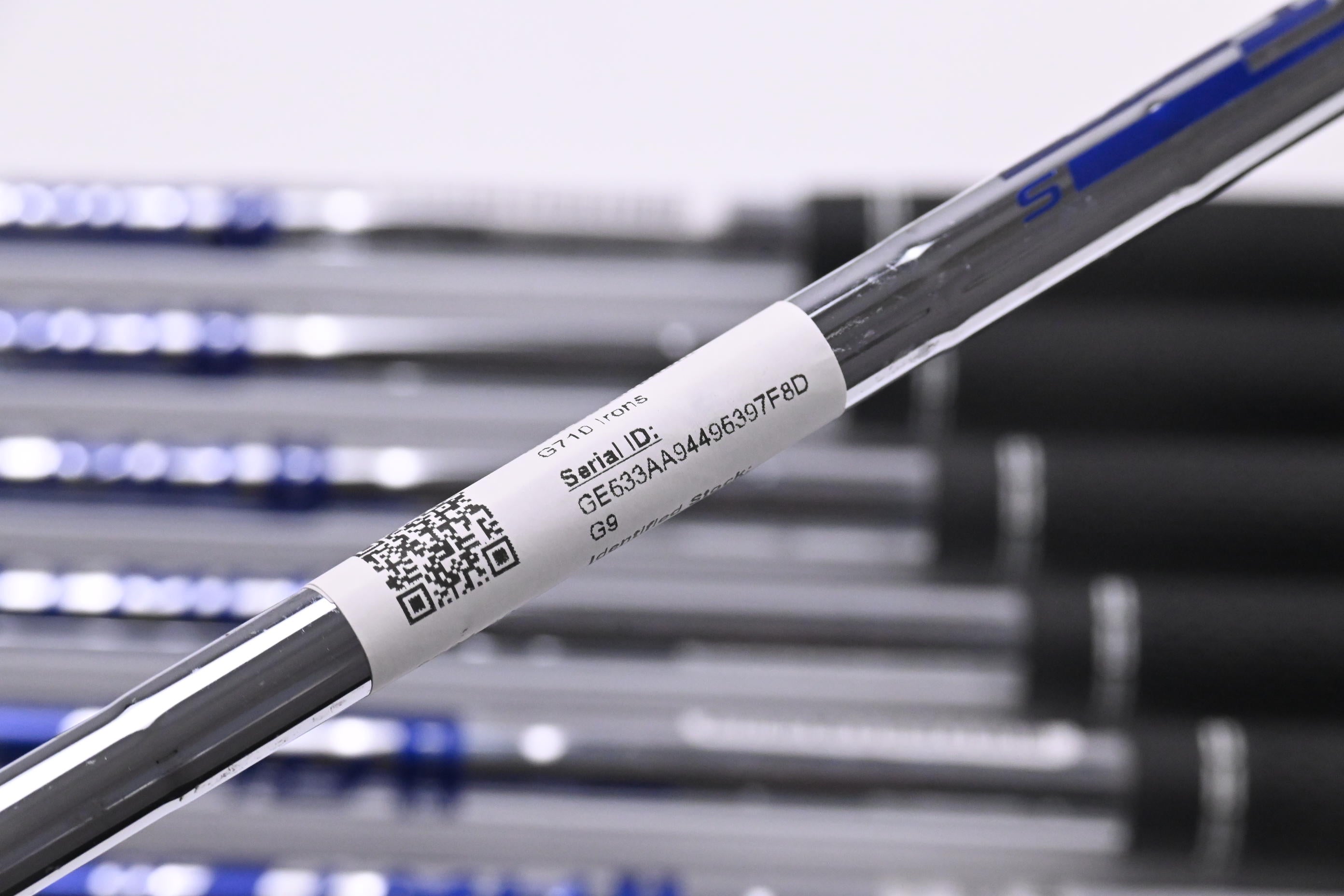 Ping G710 Irons / 5-PW+SW / Blue Dot / Stiff Flex Ping AWT 2.0 Shafts