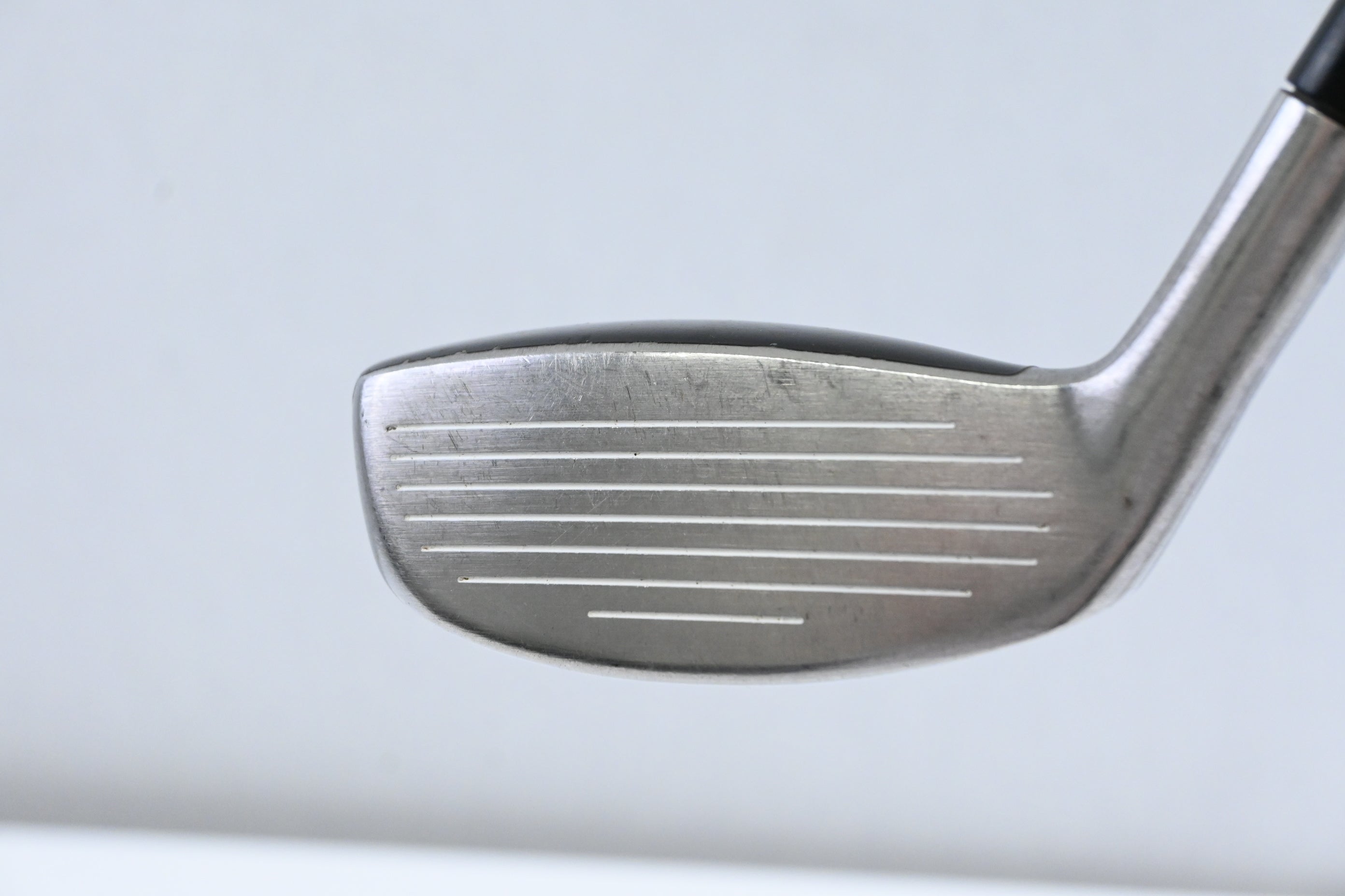 Titleist 585.H #3 Hybrid / 19 Degree / Stiff Flex Aldila VS 80 Shaft