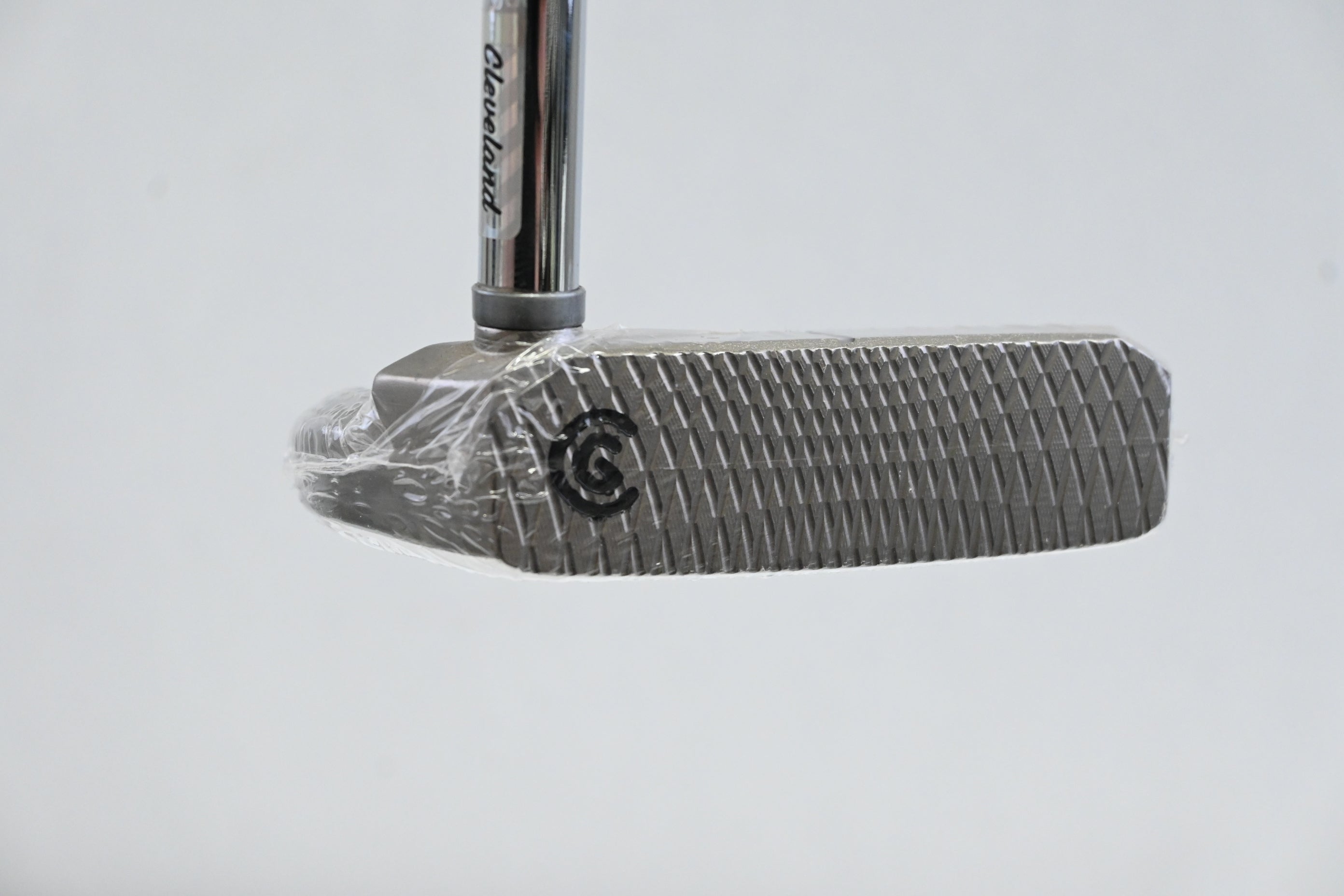 Left Hand Cleveland HB Soft 2 Retreve Putter / 34 Inch