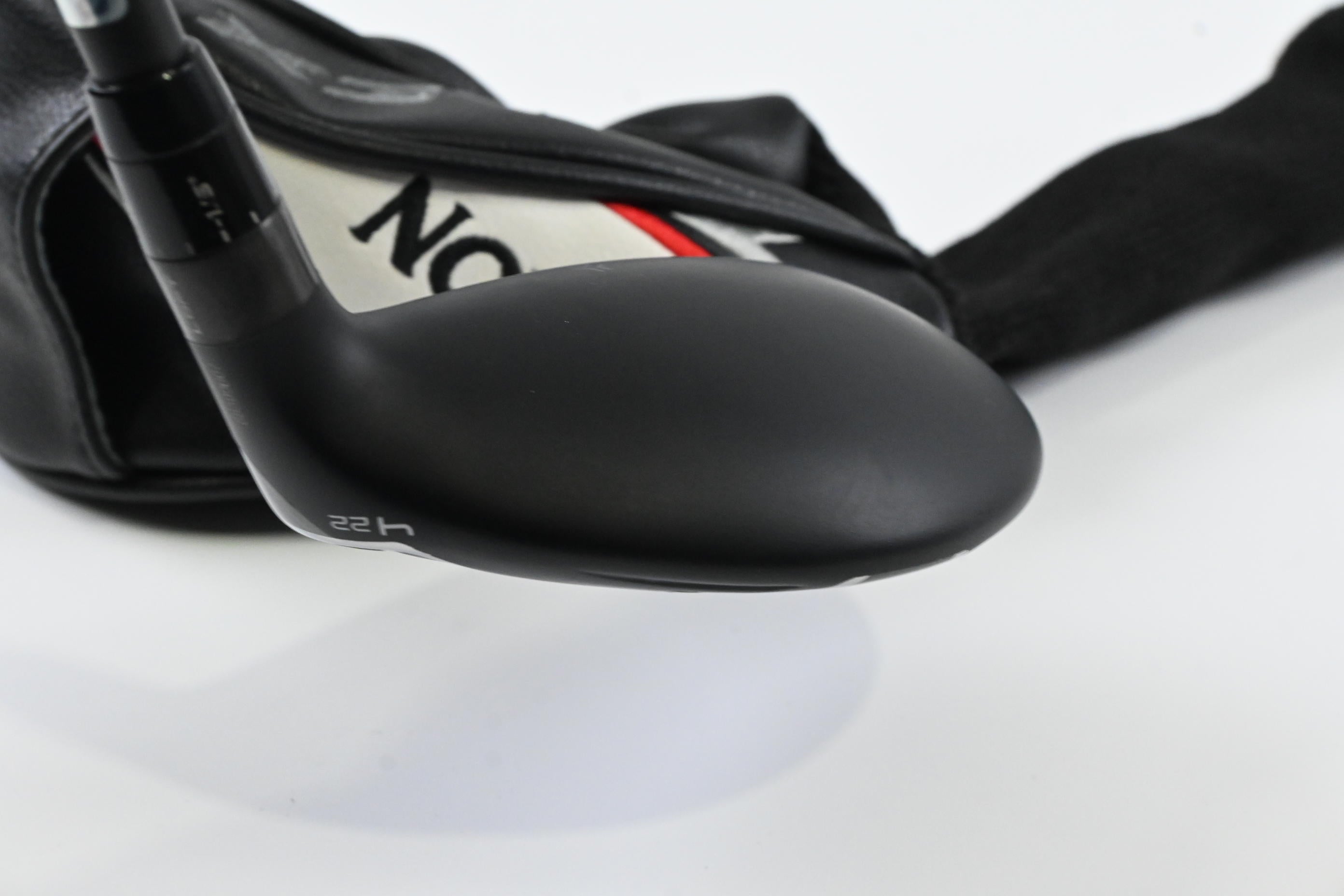 Srixon ZXi #4 Hybrid / 22 Degree / Stiff Flex Tour AD IZ-85 Shaft