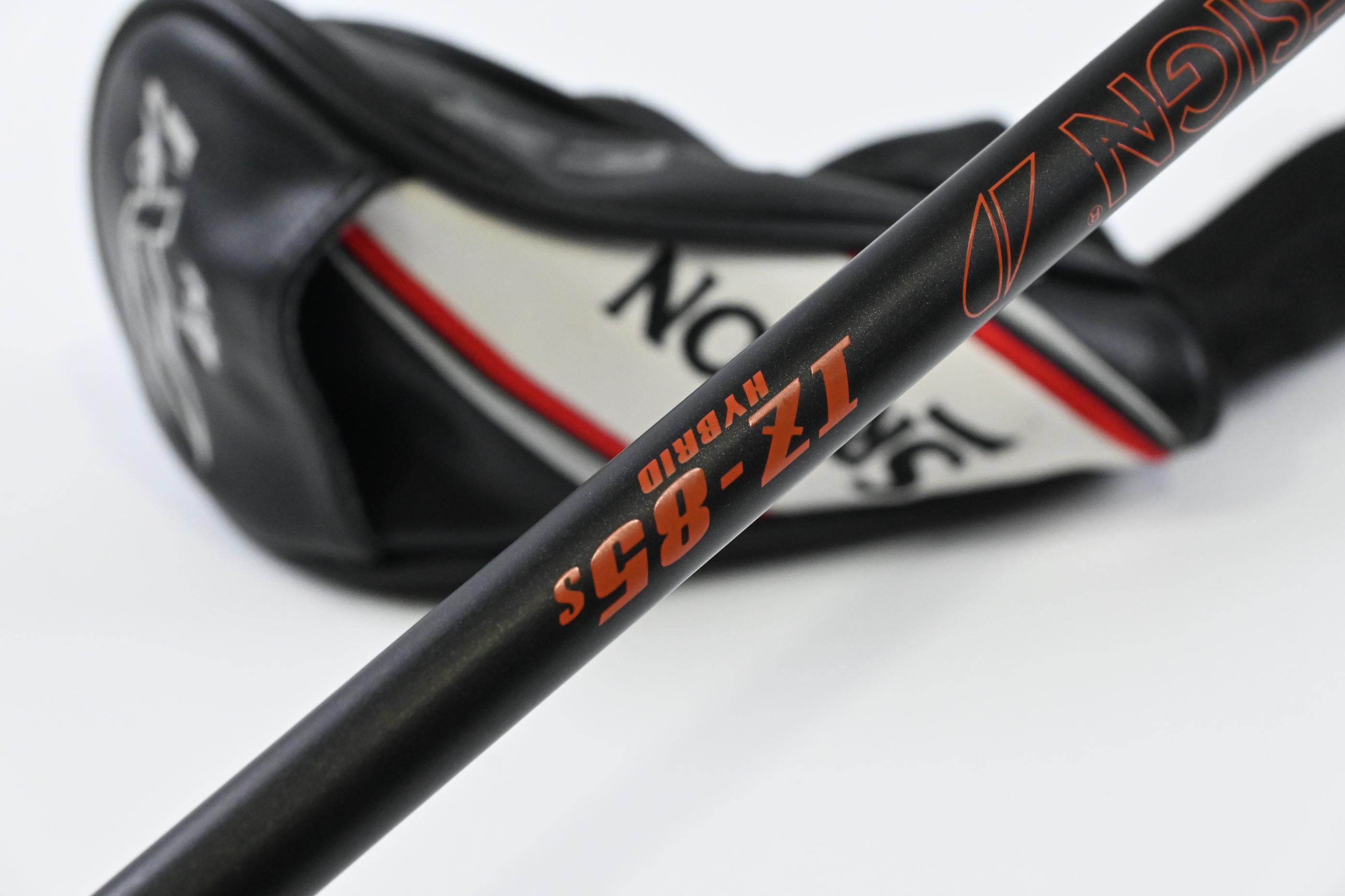 Srixon ZXi #4 Hybrid / 22 Degree / Stiff Flex Tour AD IZ-85 Shaft