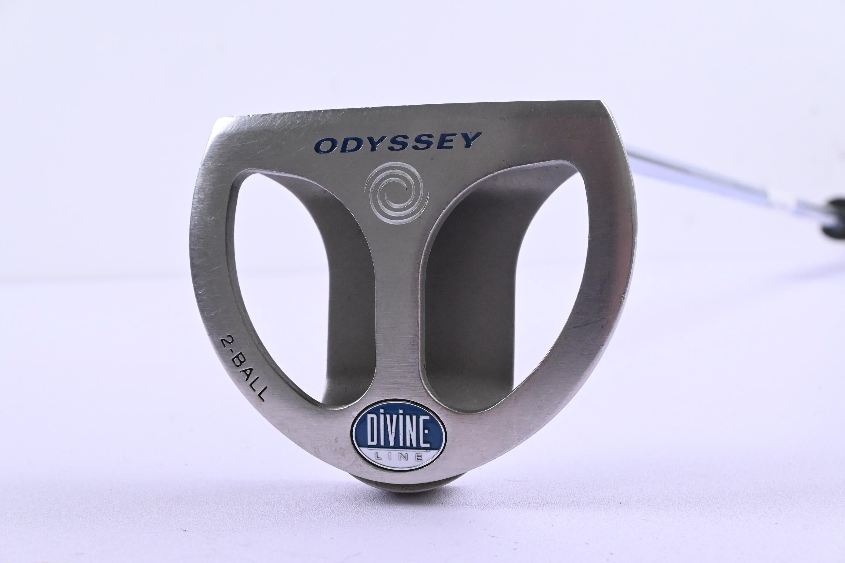 Odyssey Divine Line 2-Ball Putter / 32 Inch