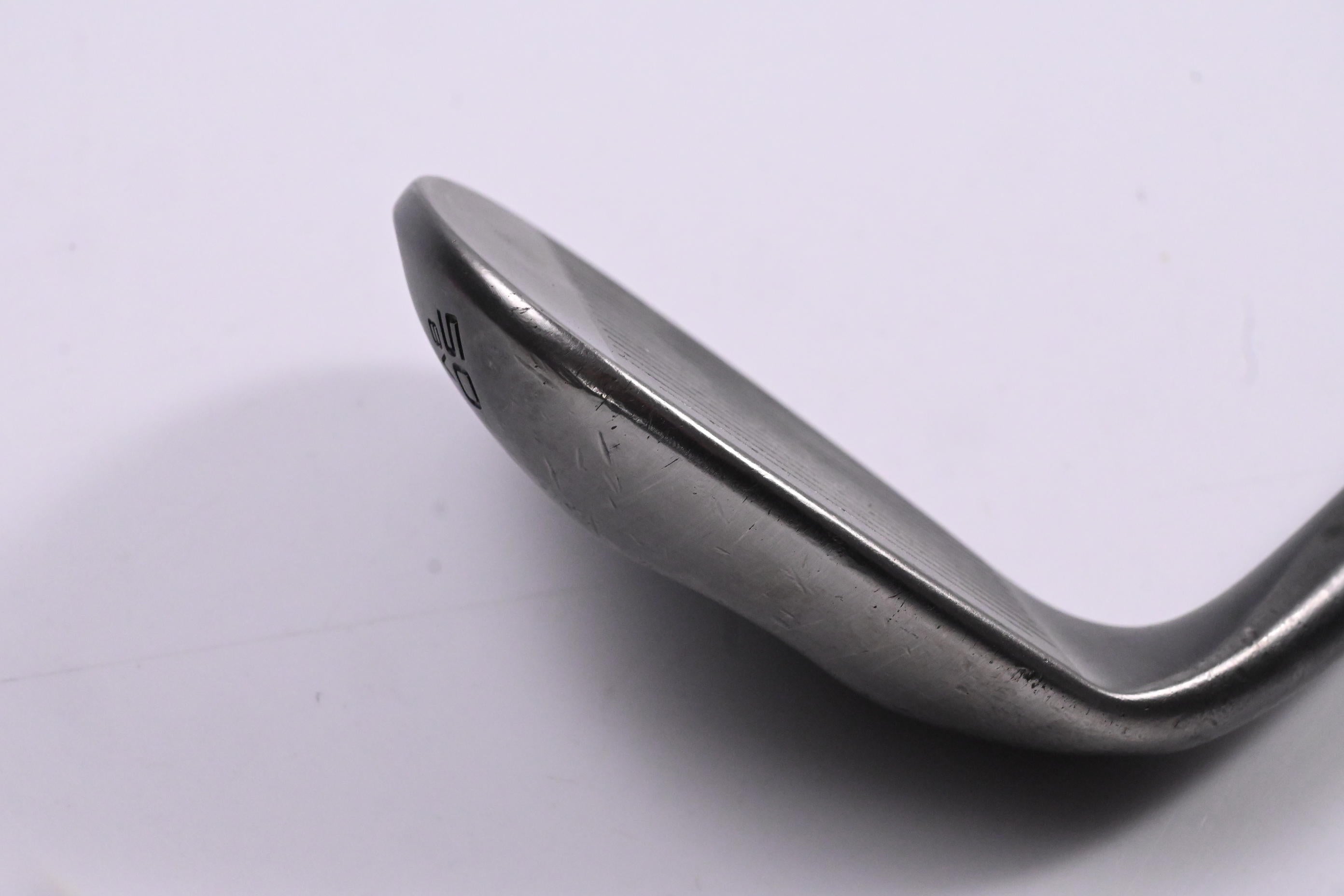Cobra King 2025 Black Gap Wedge / 50 Degree / Wedge Flex Dynamic Gold Spinner