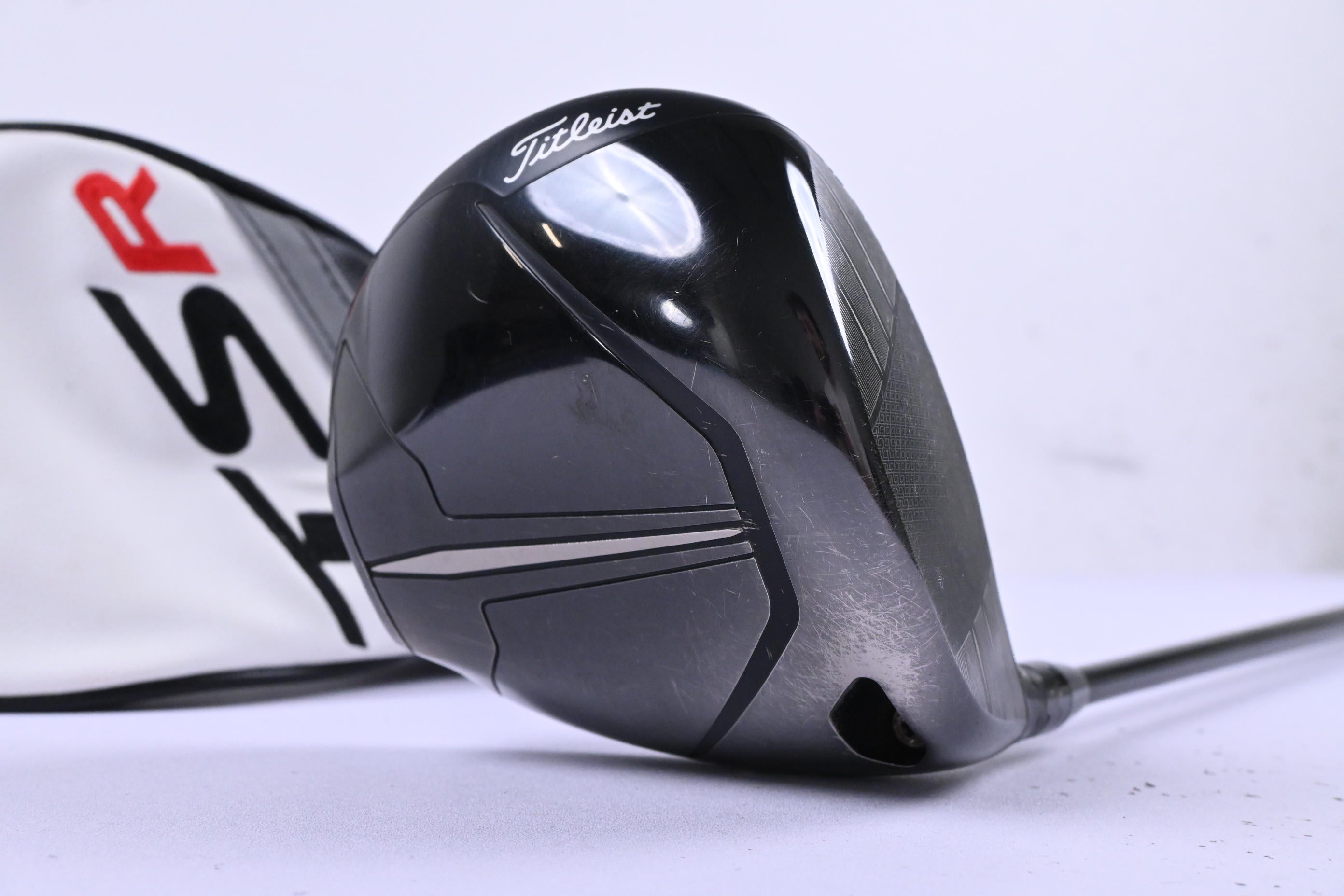 Titleist TSR2 Driver / 11 Degree / Regular Flex HZRDUS CB Red 50 Shaft