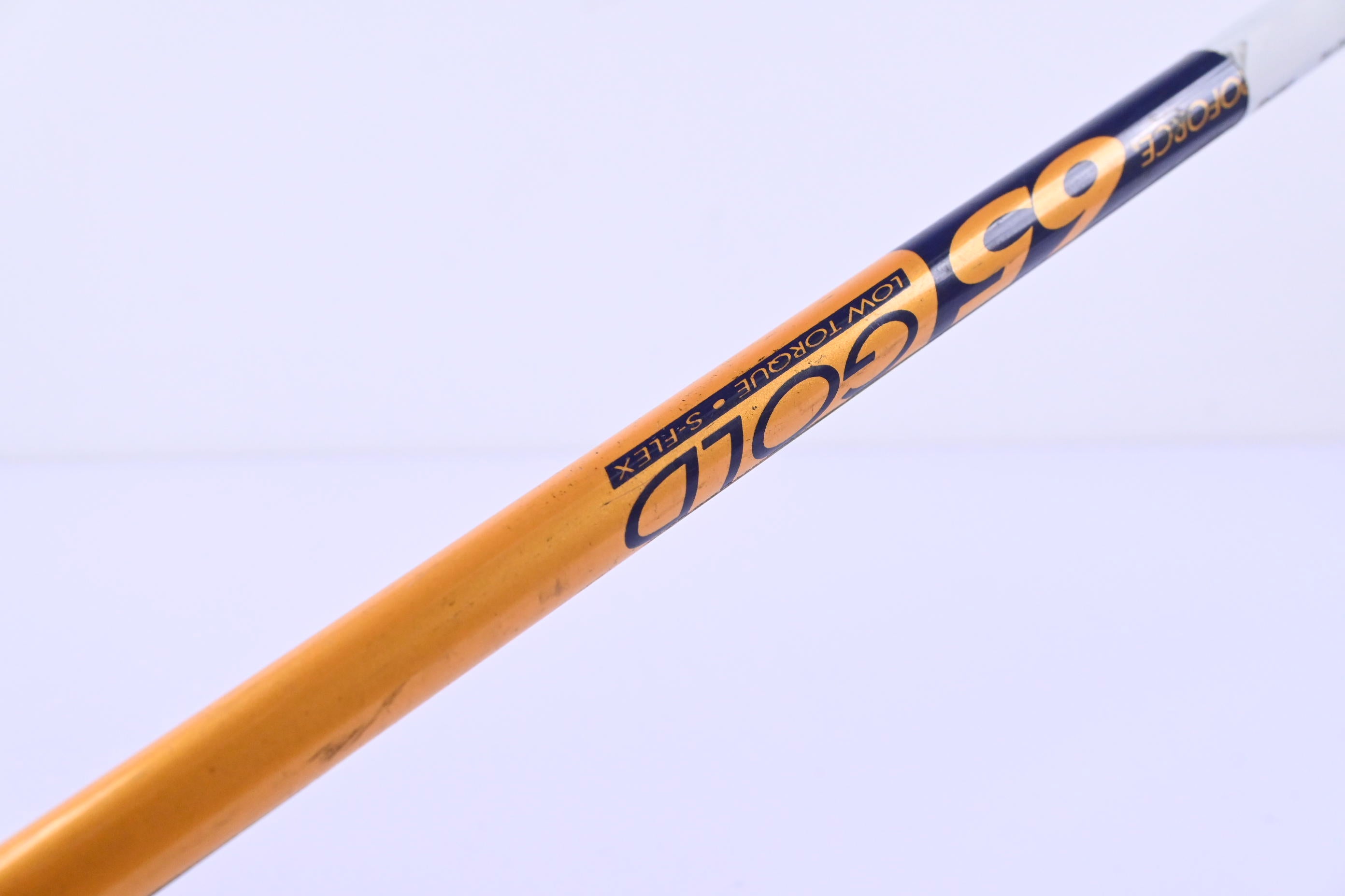 Titleist 975 J Driver / 9.5 Degree / Stiff Flex ProForce Gold 65 Shaft