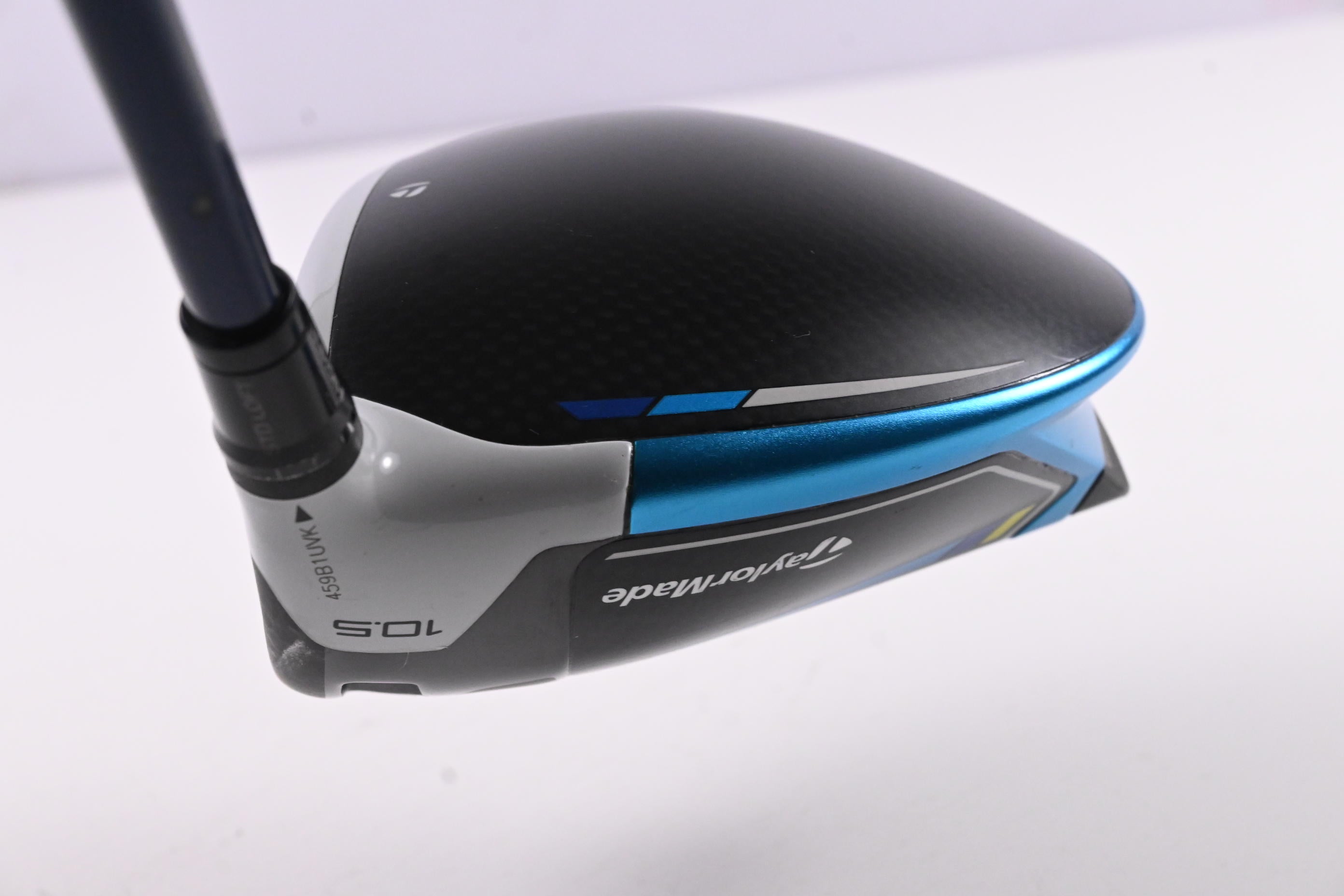 Taylormade SIM2 Max Driver / 10.5 Degree / Stiff Flex Ventus Blue 6 Shaft