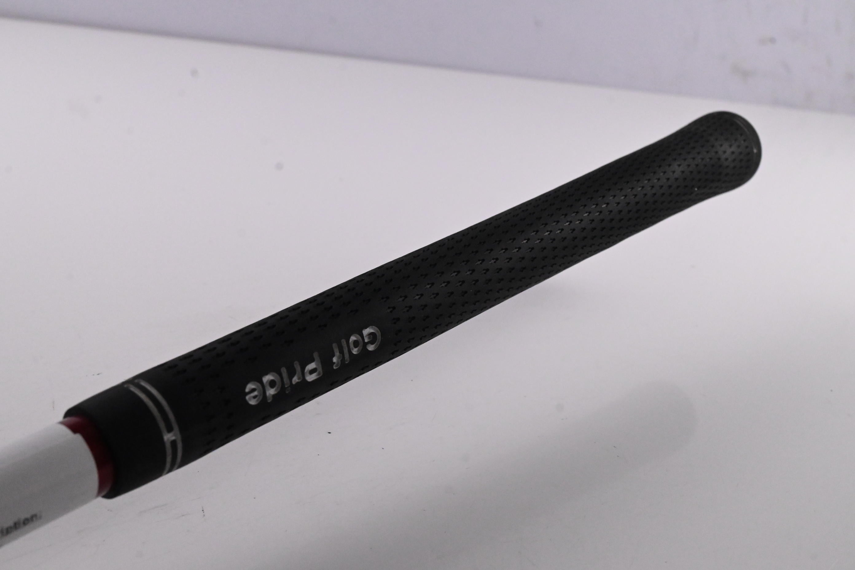 Titleist TSR2 Driver / 9 Degree / Regular Flex HZRDUS Smoke RDX Red 60 Shaft