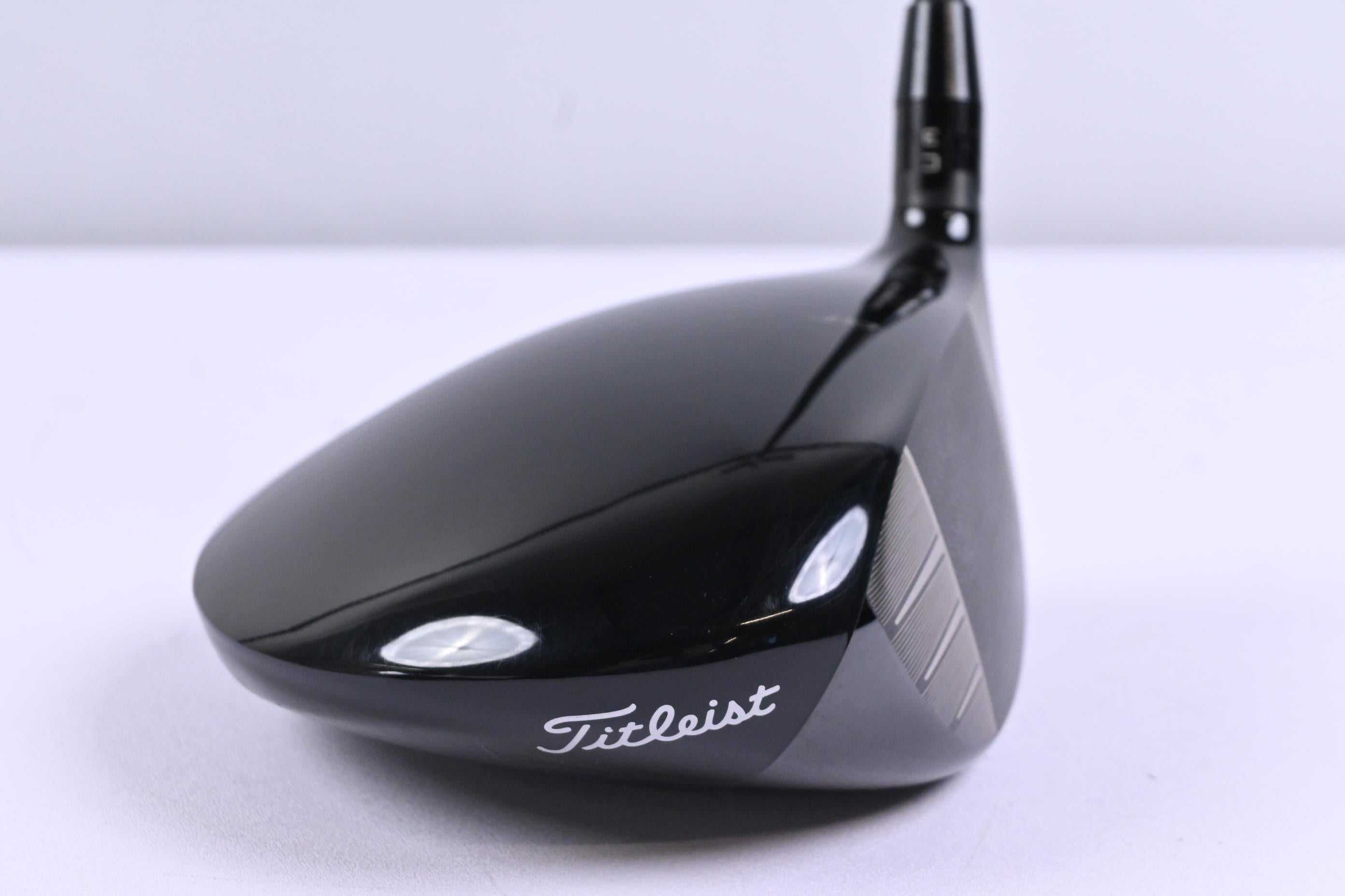 Titleist GT2 Driver / 10 Degree / Stiff Flex Project X Hzrdus Gen5 Black 60