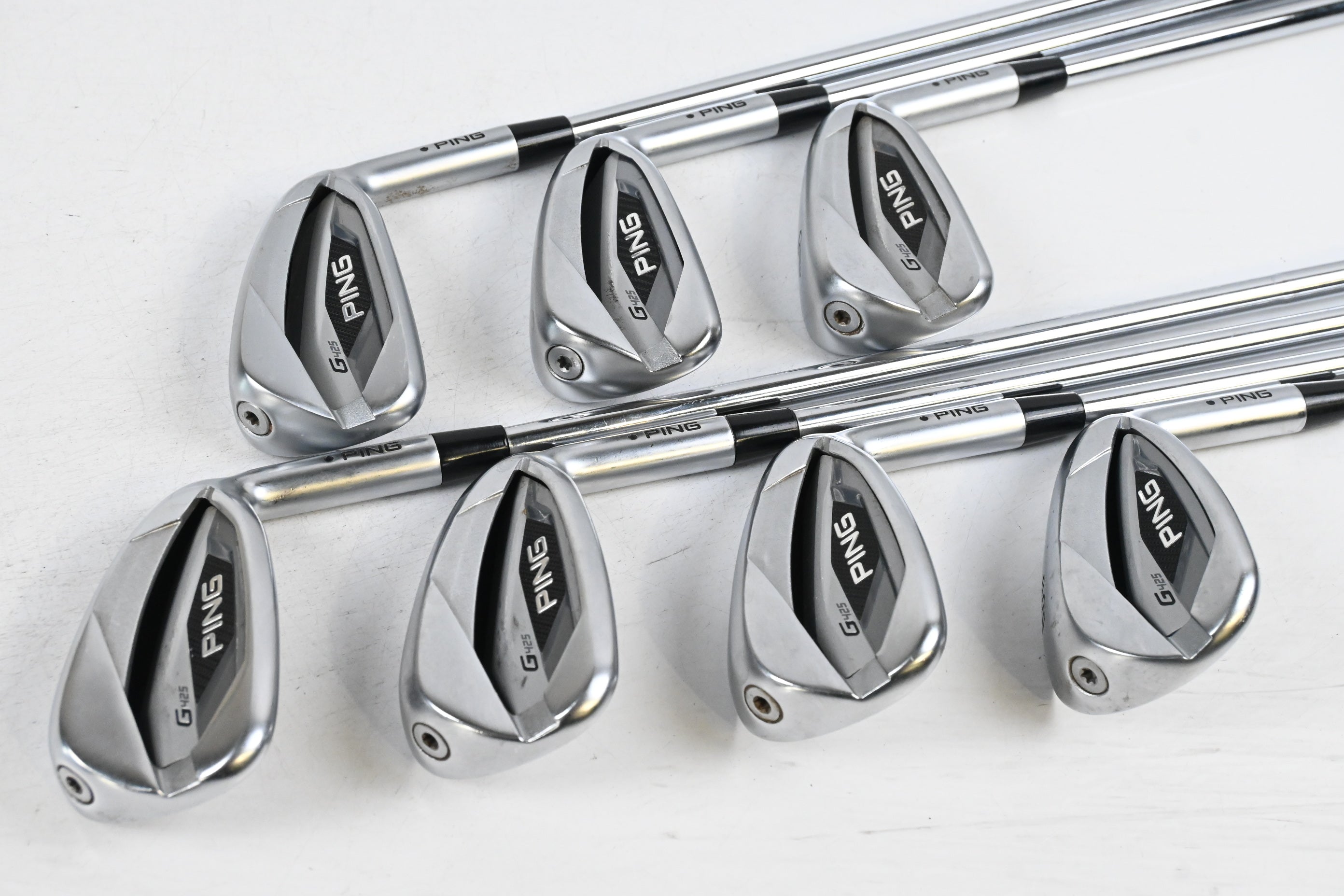 Ping G425 Irons / 5-PW+SW / Black Dot / Regular Flex Ping AWT 2.0 Shafts