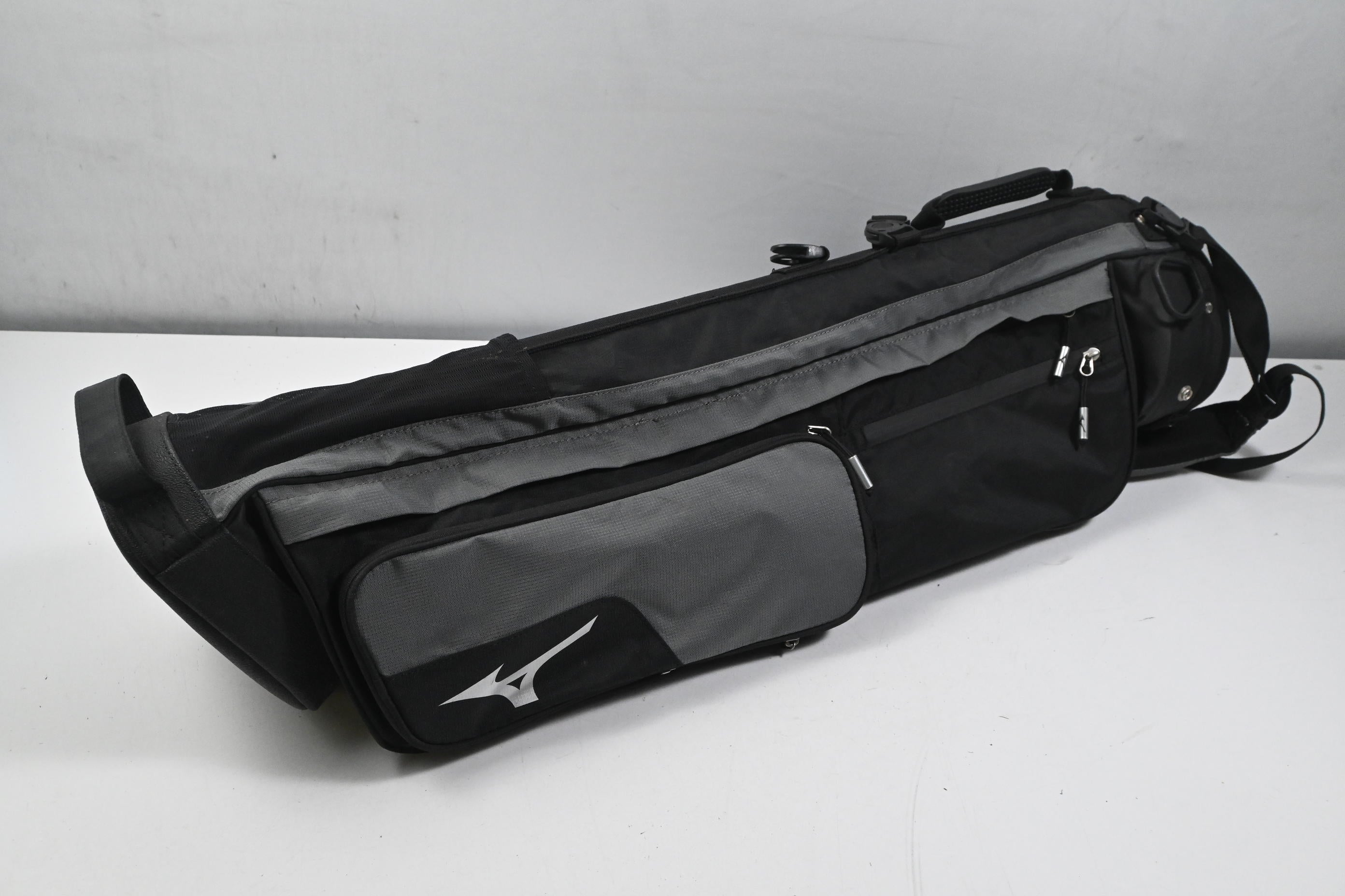 Mizuno Pencil Bag / Black & Grey / 4-Way Divider / Black & Grey