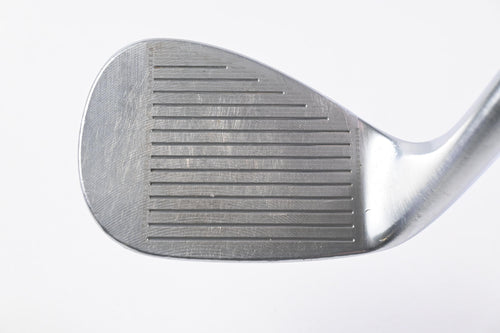 Cleveland 588 RTX Gap Wedge / 52 Degree / Wedge Flex Dynamic Gold Shaft