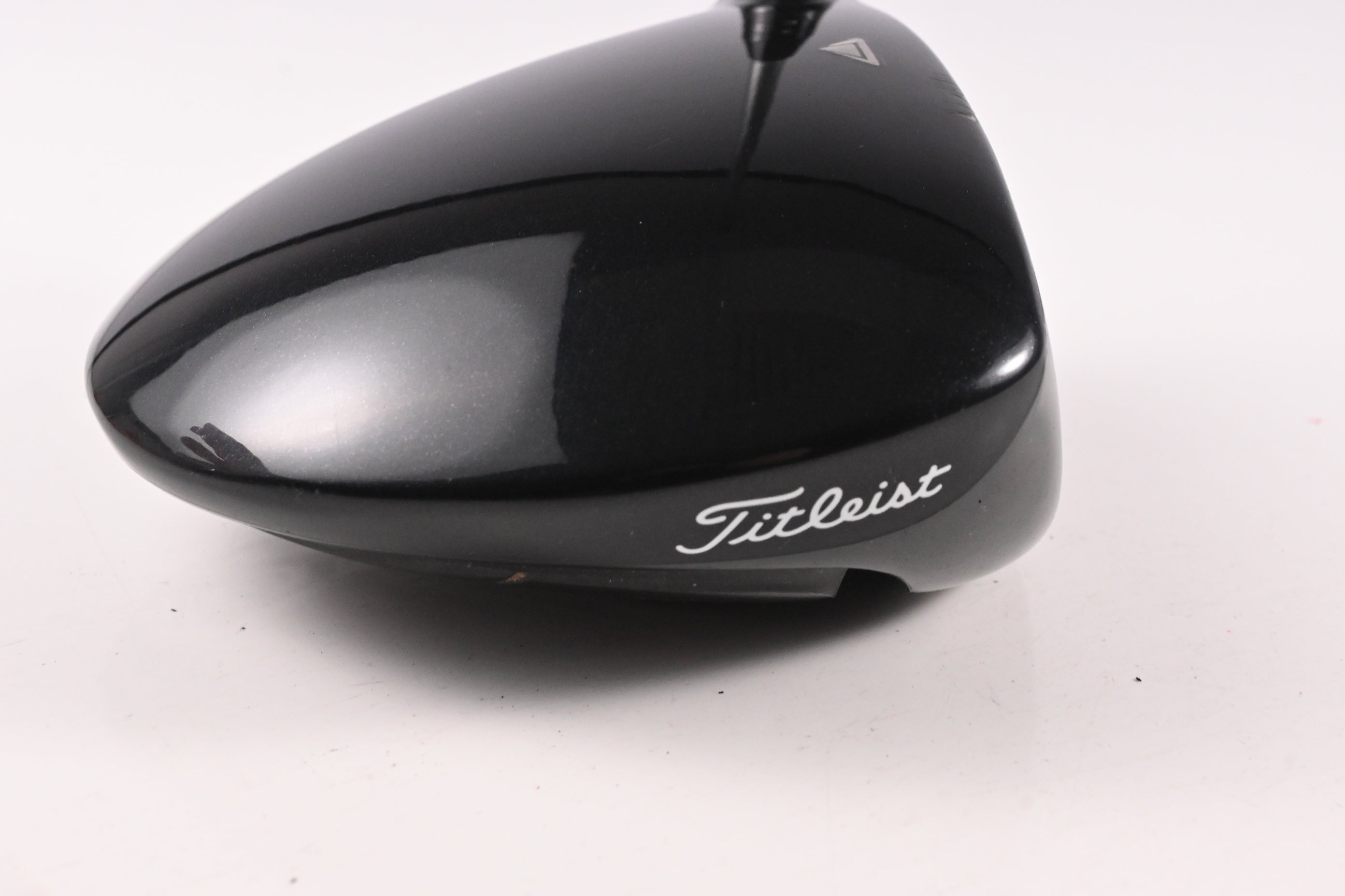 Titleist 915 D2 Driver / 9.5 Degree / Stiff Flex Diamana D+ 70 Shaft