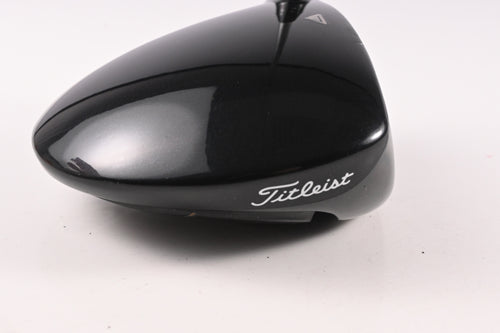 Titleist 915 D2 Driver / 9.5 Degree / Stiff Flex Diamana D+ 70 Shaft