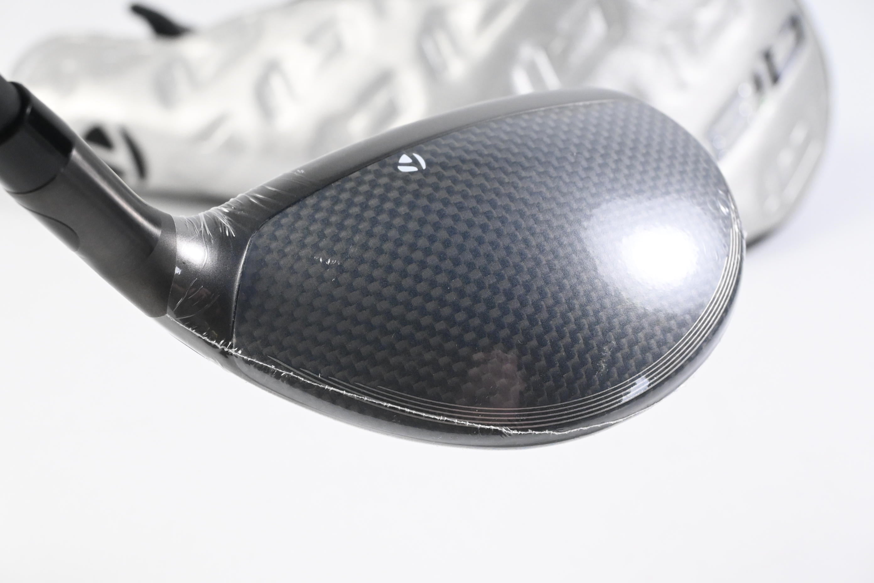 Taylormade Qi35 Max Lite #5 Hybrid / 27 Degree / Senior Flex Vanquish 5 Shaft