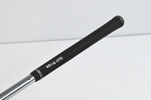 Titleist 712U #4 Iron / 24 Degree / Regular Flex Project X PXi Shaft