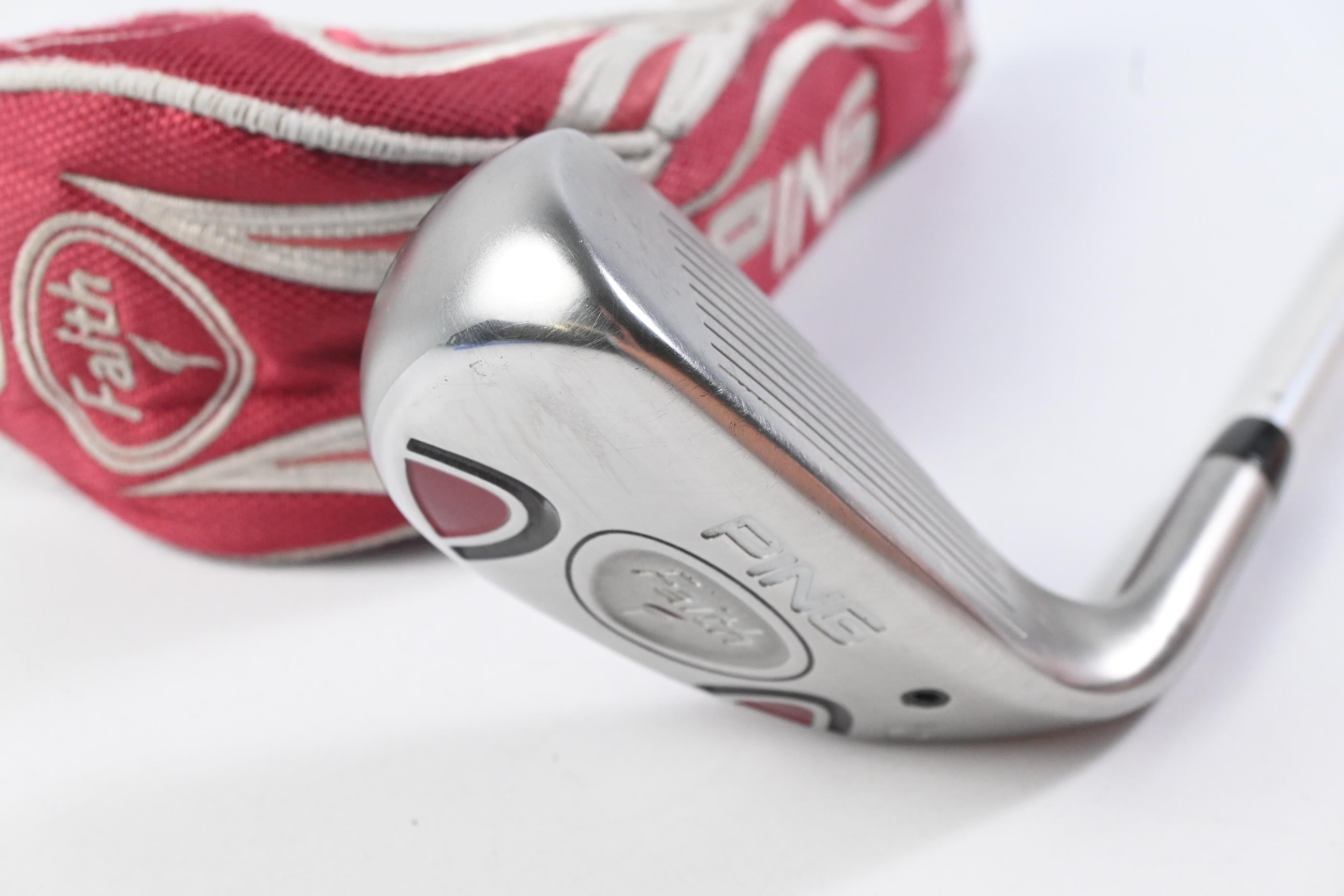 Ladies Ping Faith #6 Hybrid / 30 Degree / Ladies Flex Ping ULT 200 Shaft